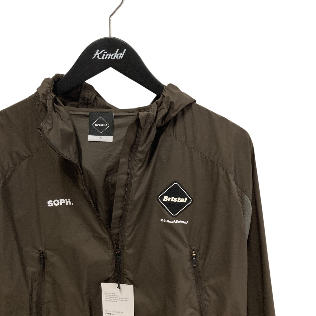 F.C.R.B. フード付きナイロンジャケット F．C．R．B．(エフシーアールビー) LIGHT WEIGHT BREATHABLE