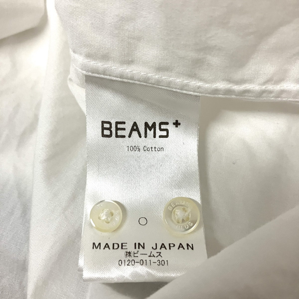半袖シャツ