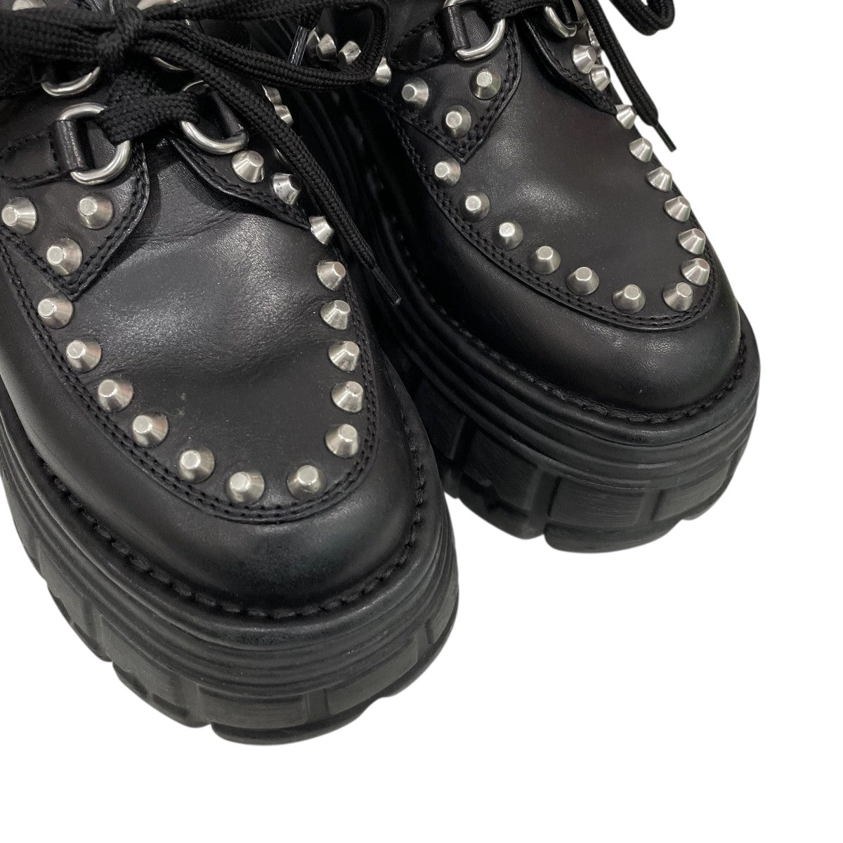 定価12万以上【新品】MIUMIU スタッズ付 ラバーソール シューズ MIU MIU(ミュウミュウ) スタッズ付 厚底シューズ ブラック サイズ 35