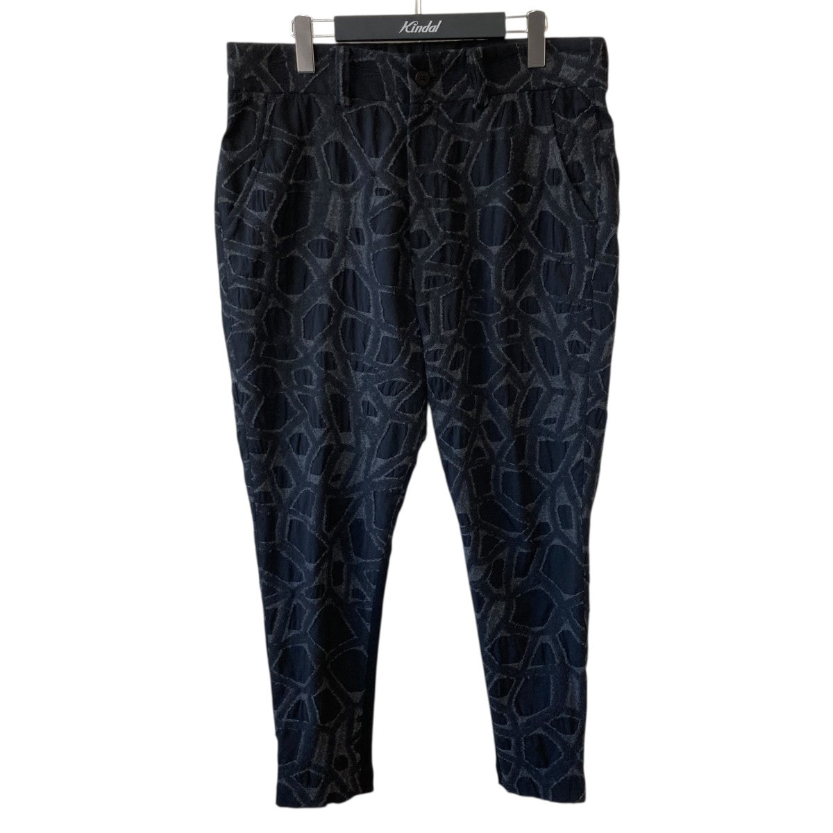 Net-cut jacquard design tapered pantsパンツME81FF238