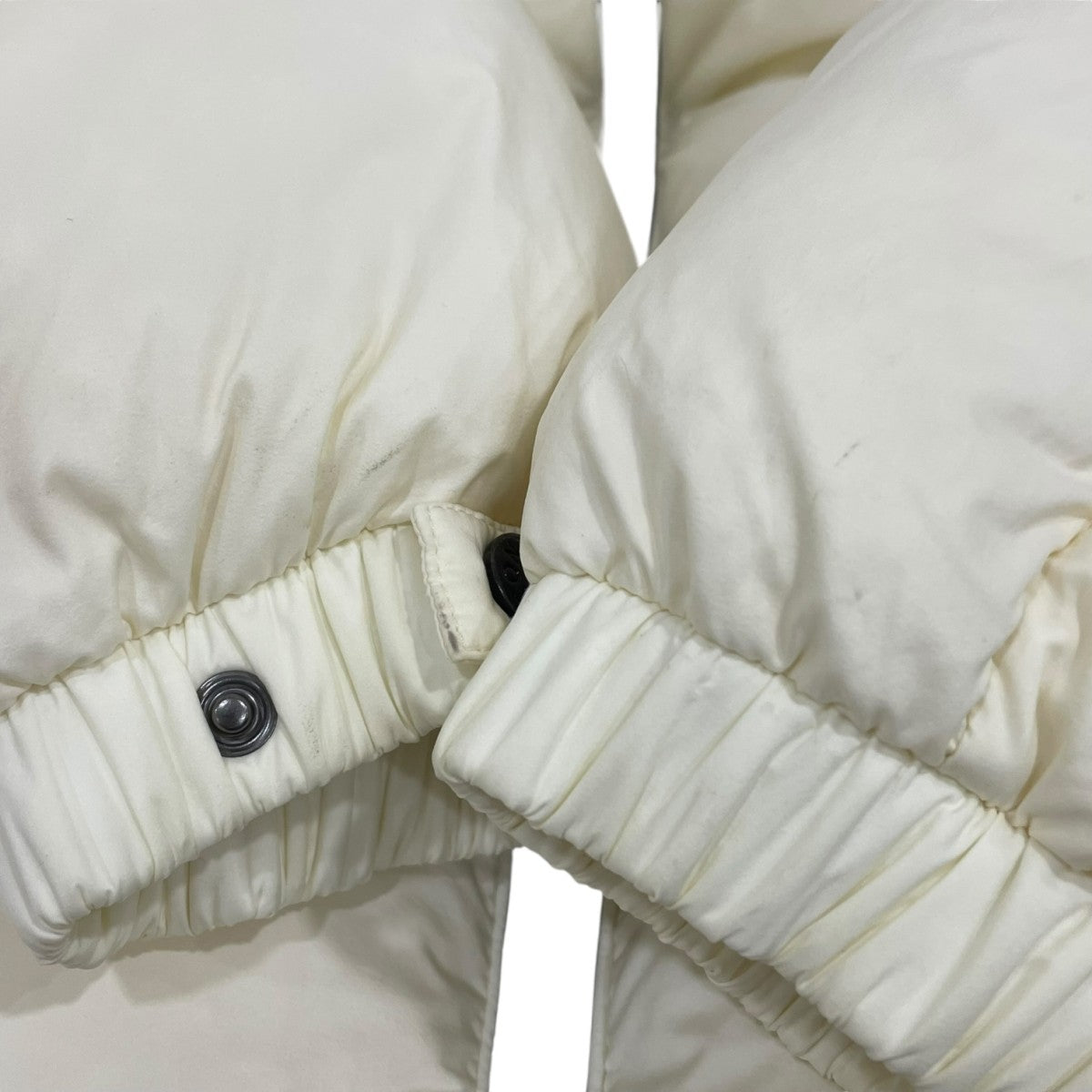 MONCLER(モンクレール) ダウンジャケットG20931A00007