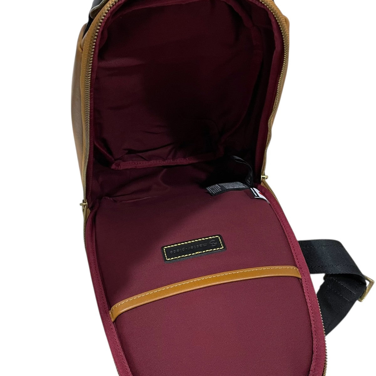 レザーボディバッグ gloss スリングバッグ 01642-v3