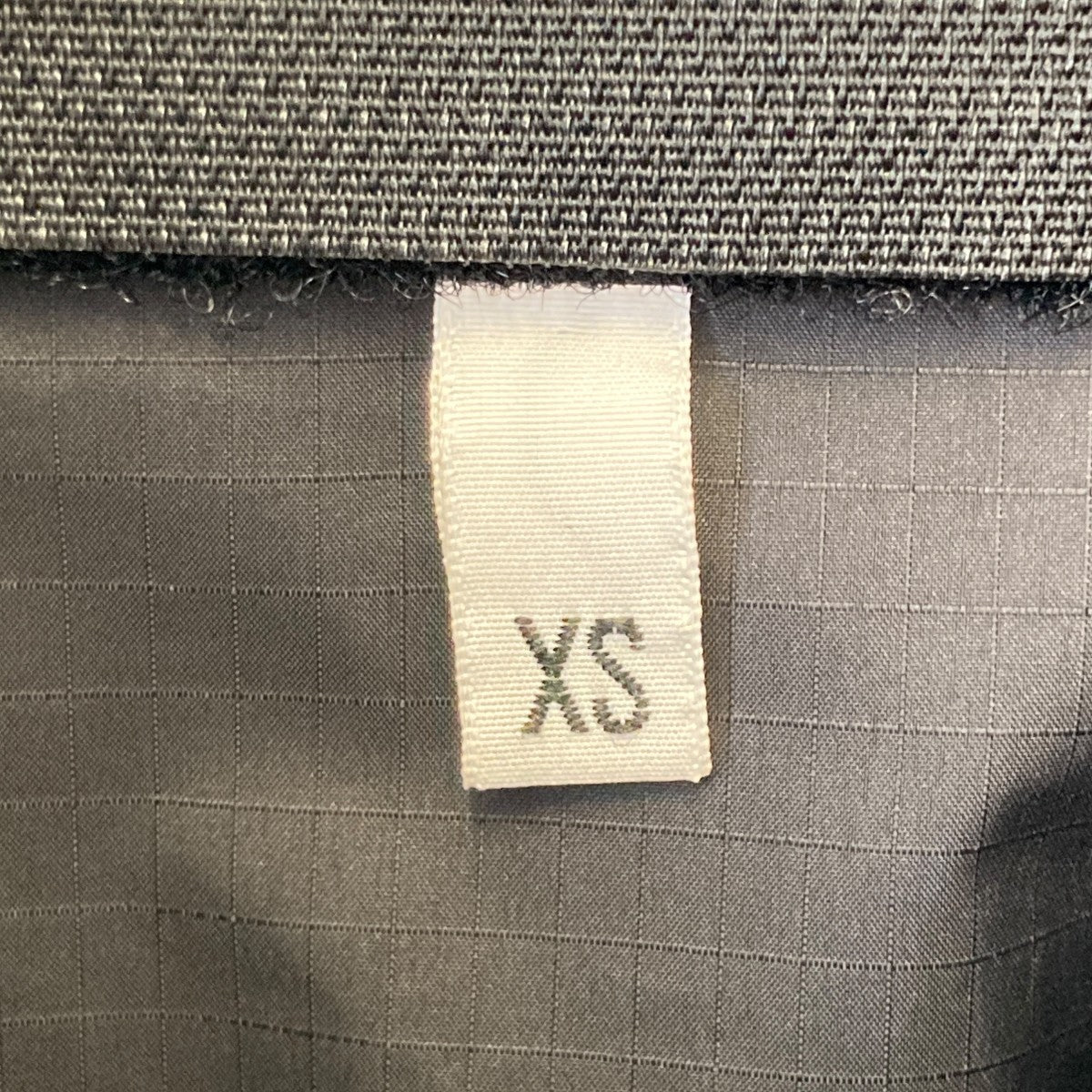 PEEL SLOWLY AND SEEダウンジャケット