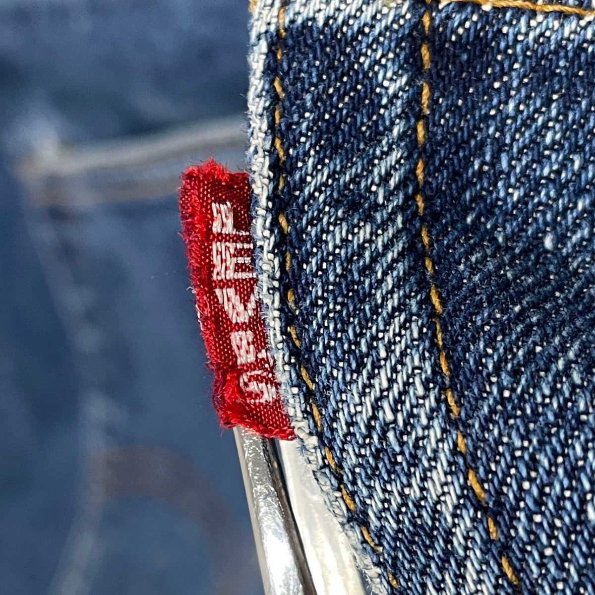 LEVI’S デニムパンツ BIG E 平行ステッチ 足長R ボタン裏6 米国製 古着・中古-8枚目のアイテム画像