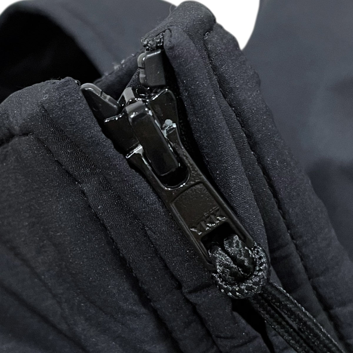 23AW フーデッド中綿ジャケット MONSTER PARKA モンスターパーカー PRIMALOFT プリマロフト 9232-C001-001