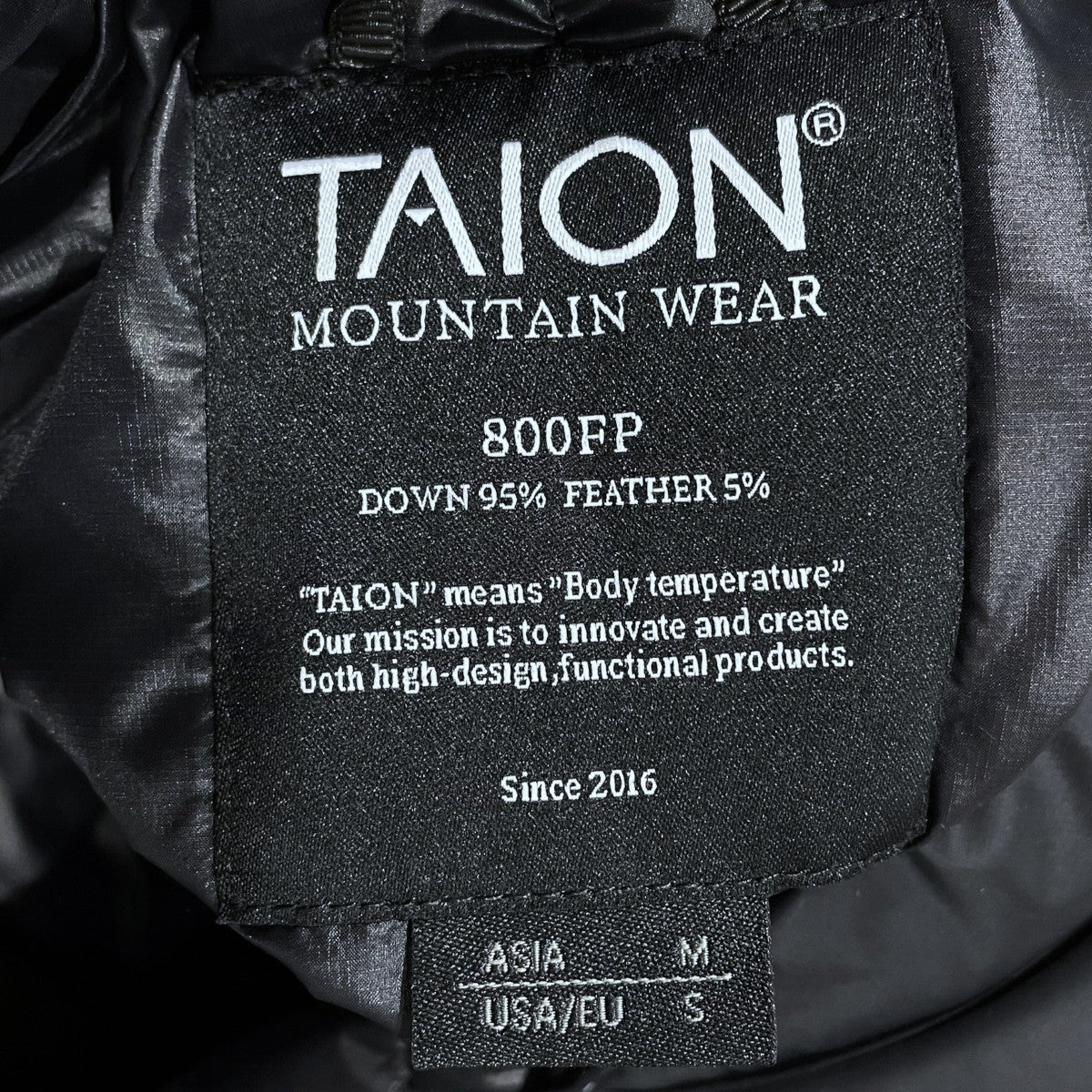 パッカブル ボリュームダウンジャケット PACKABLE  VOLUMDOUN JACKET 800FP LN2403