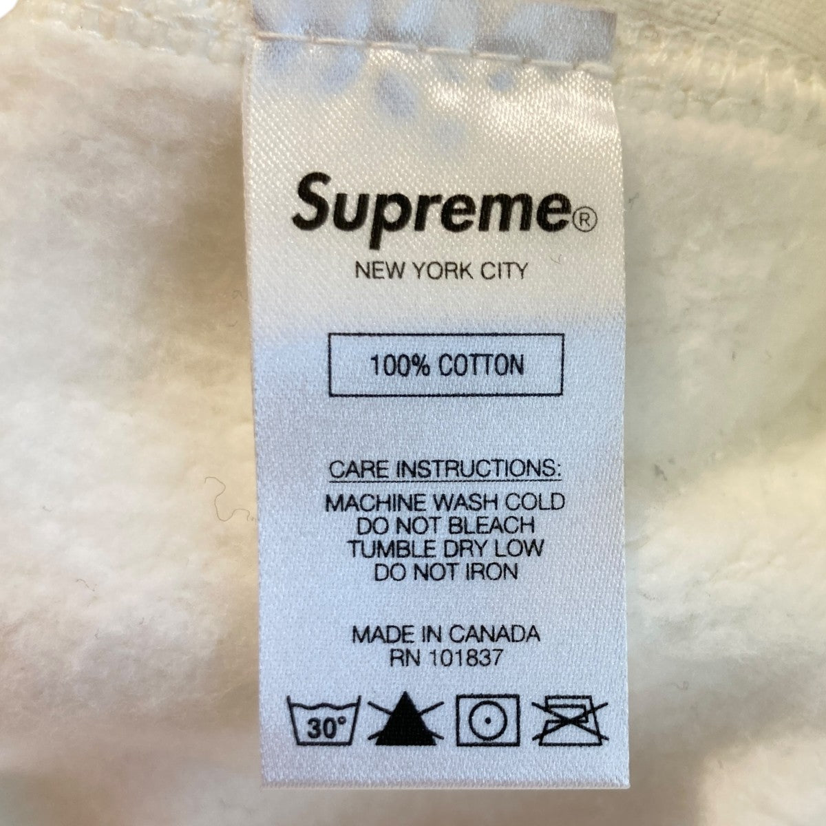 small box logo sweatshirtプルオーバーパーカー