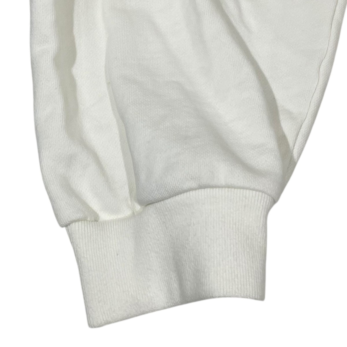 ジップアップパーカー