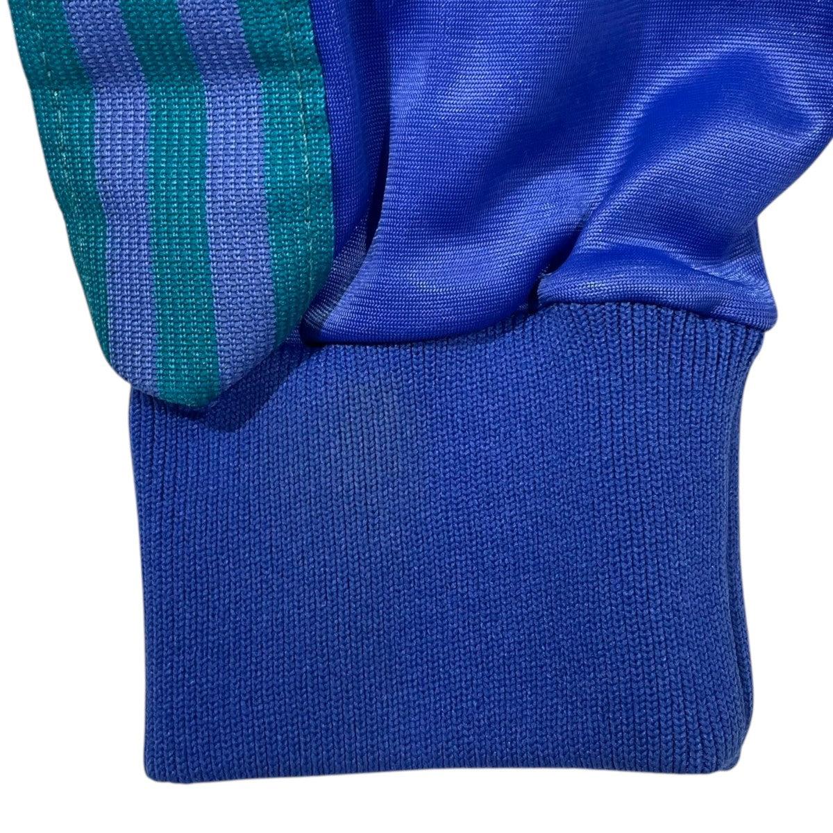 adidas トラックジャケット 古着・中古-4枚目のアイテム画像