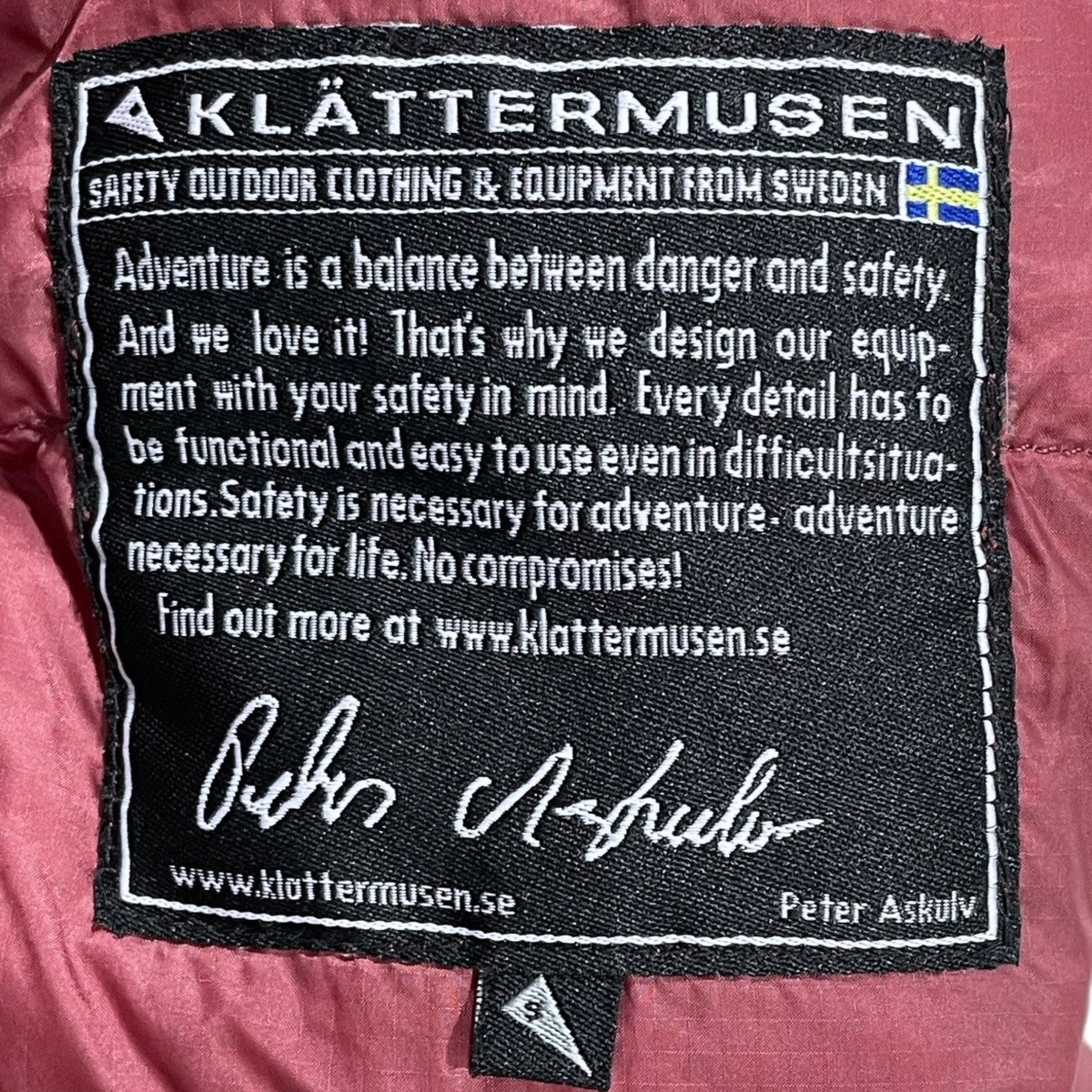 KLATTERMUSEN プルオーバーダウンジャケット Liv 2．0 Sweater リヴ 2．0 セーター 古着・中古-9枚目のアイテム画像