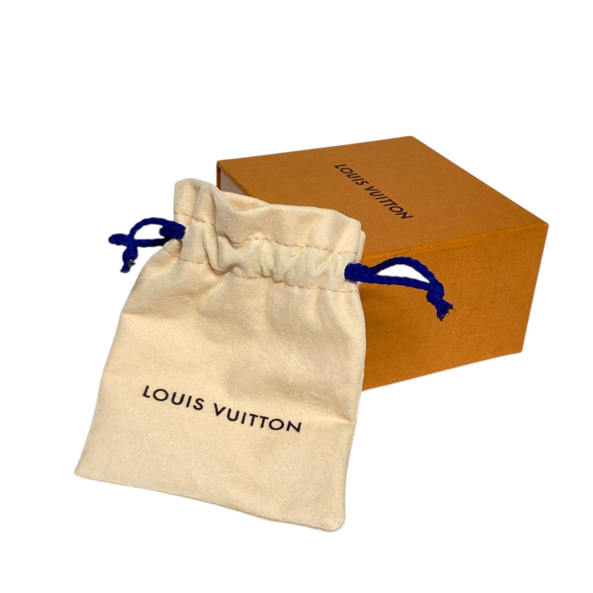 LOUIS VUITTON(ルイヴィトン) エッセンシャルVブレスレットM61084