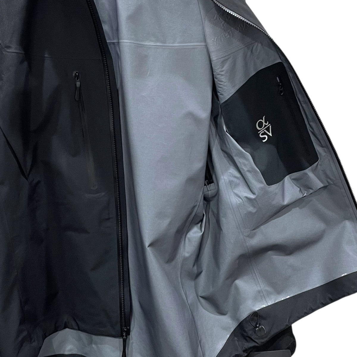 ARC’TERYX マウンテンパーカー Alpha SV Jacket アルファ SV ジャケット X000007555 古着・中古-4枚目のアイテム画像