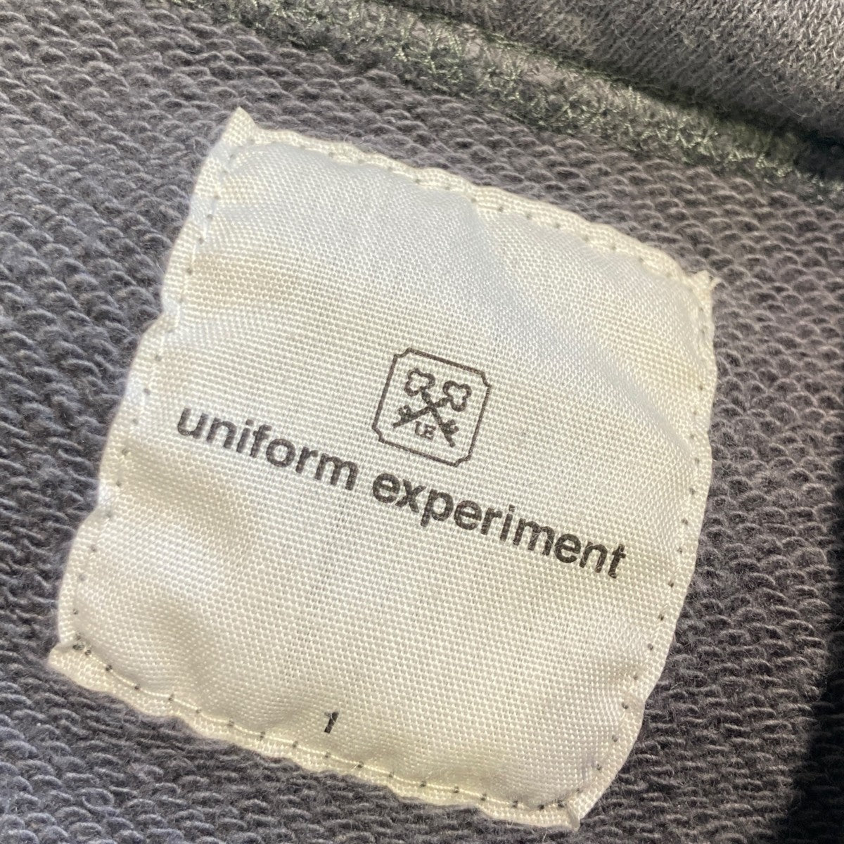 プルオーバーパーカーUE-190023