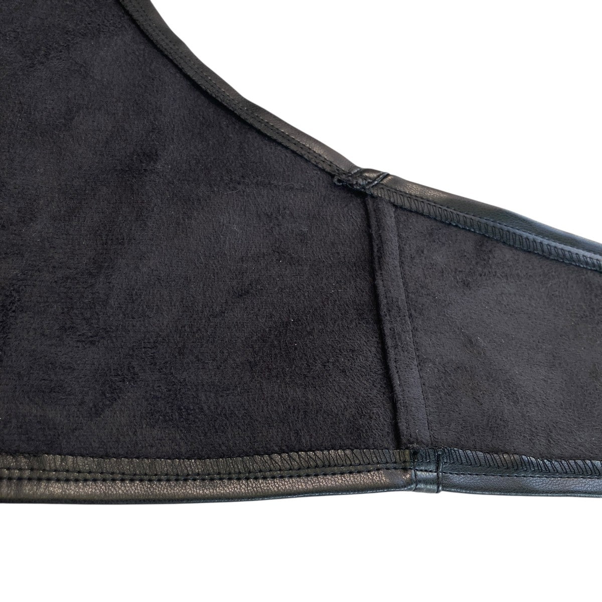 HEAD APRON FAUX LEATHERヘッドウェア