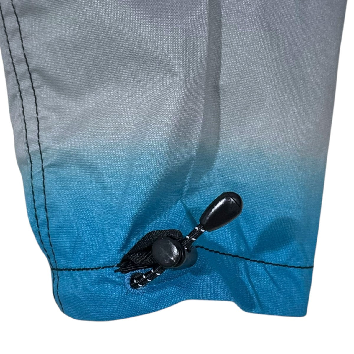 and wander 18SS マウンテンパーカー gradient color trek jacket グラディエントカラー トレックジャケット AW81-FT002 古着・中古-4枚目のアイテム画像