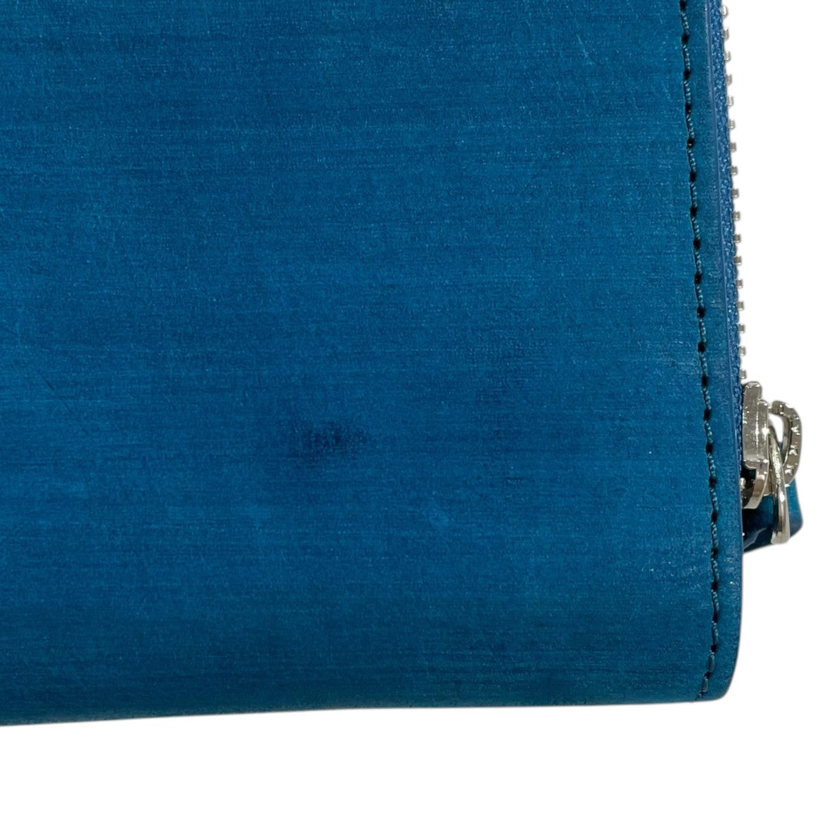 ラウンドファスナーミドルウォレット Sand サンド 04281