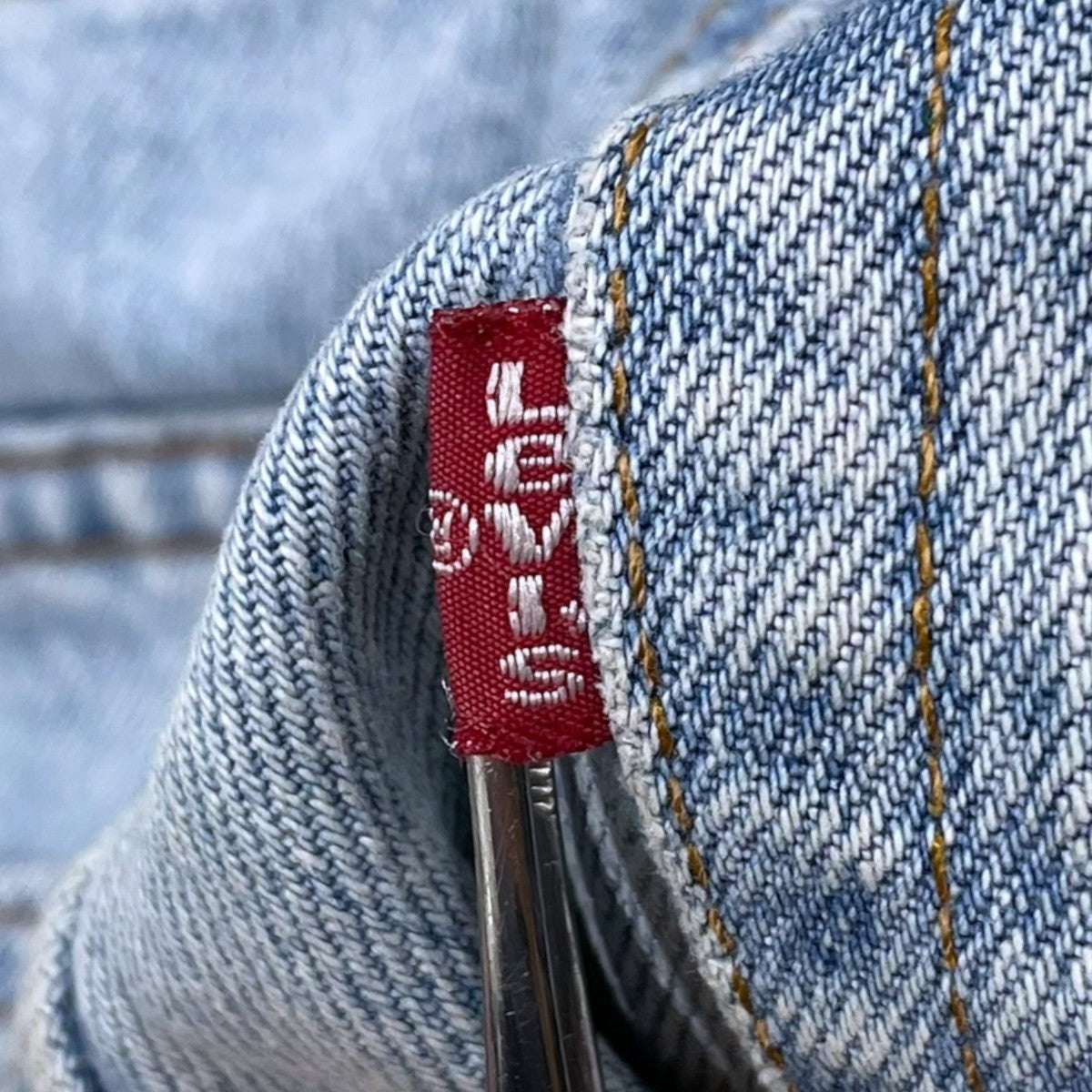 CHANGES×LEVI’S ペイント加工リメイクデニムパンツ 古着・中古-5枚目のアイテム画像
