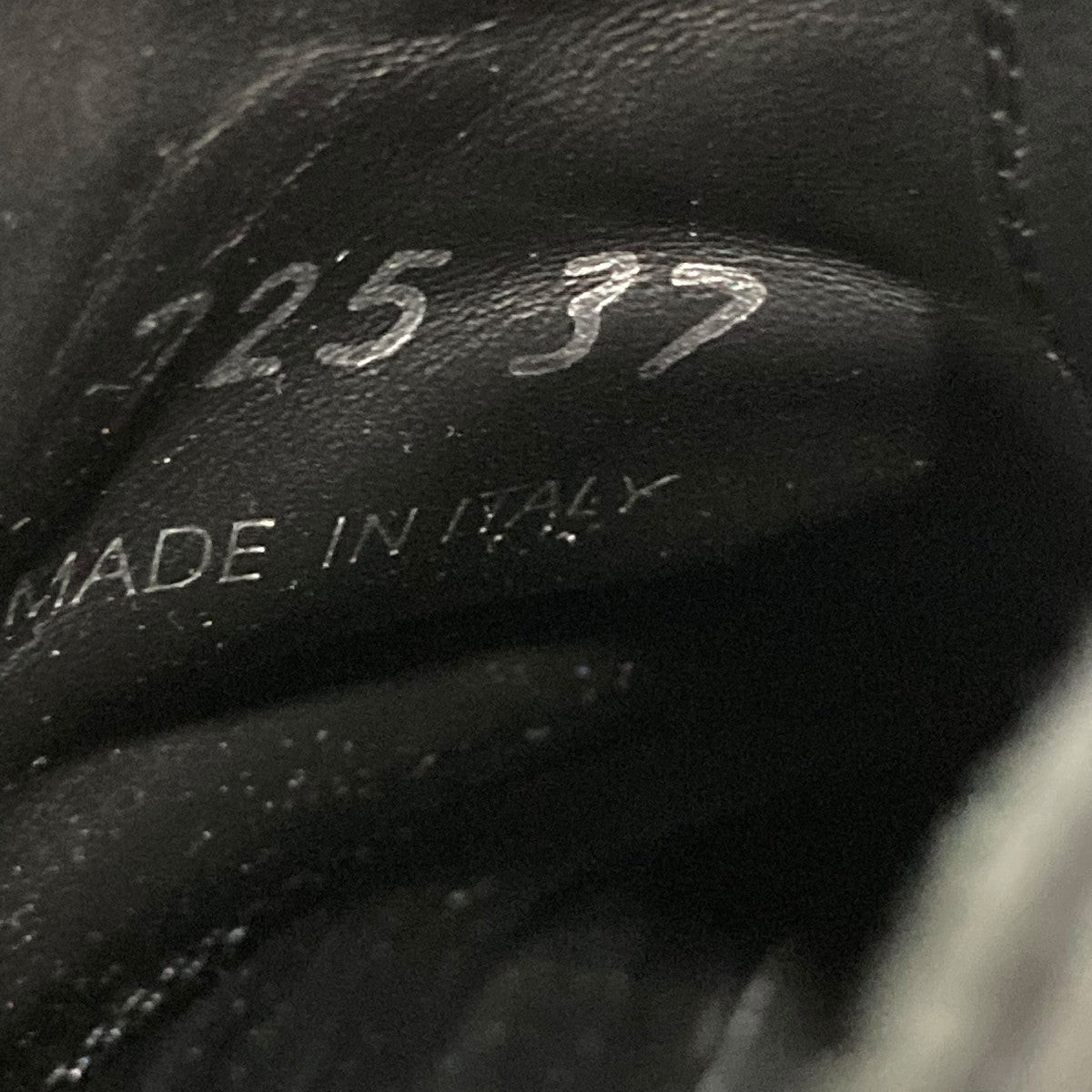 PRADA モノリスショートブーツ 古着・中古-9枚目のアイテム画像