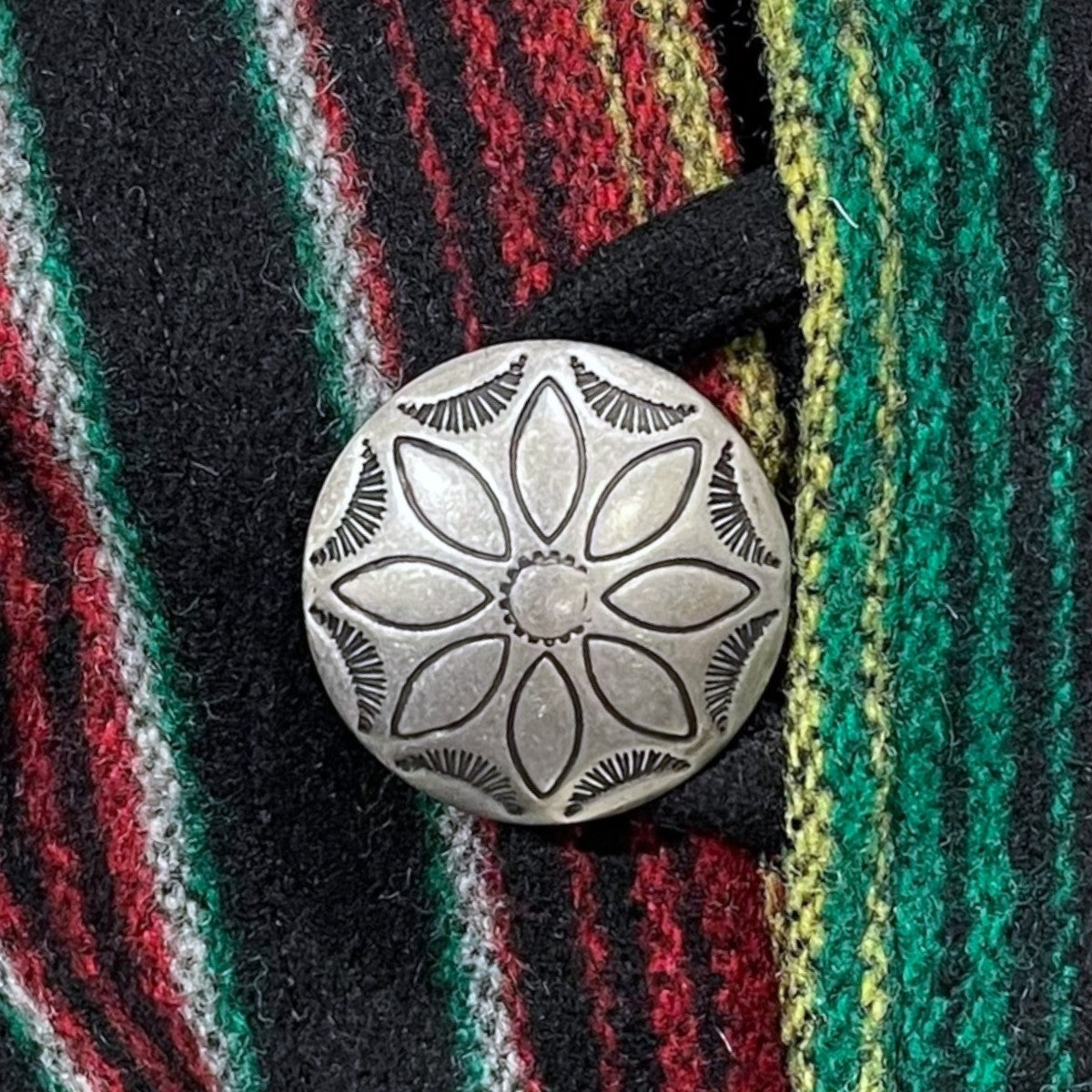 ストライプ柄ベスト Native Vest (Wool Flannel Sarape) ネイティブベスト(ウールフランネルストライプ) M32105