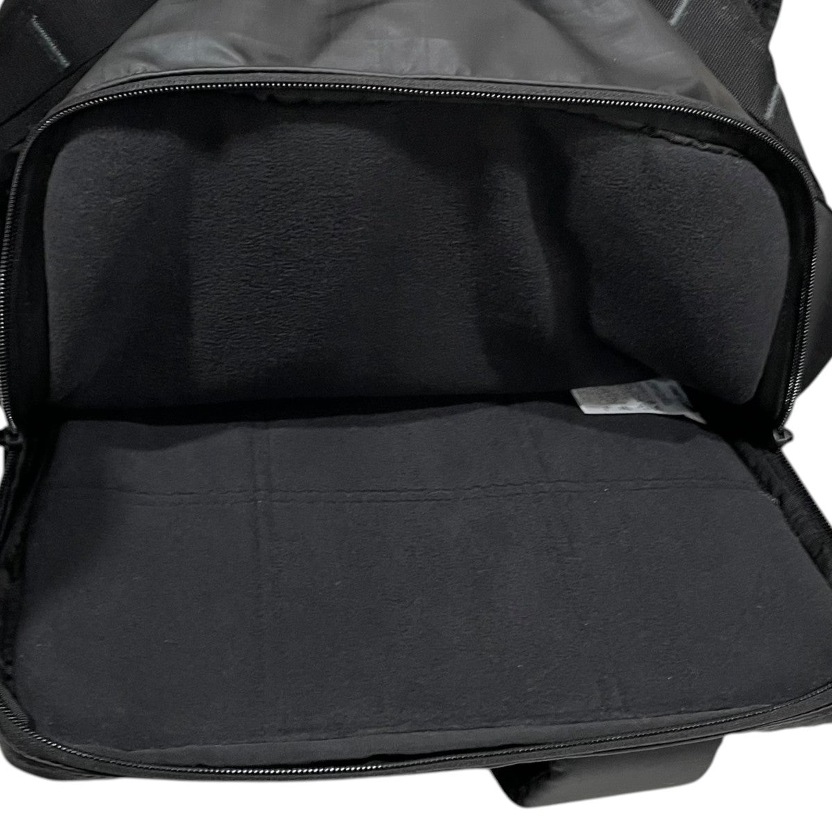 バックパック Base Camp Voyager Daypack L ベースキャンプボイジャーデイパックL NM32373R