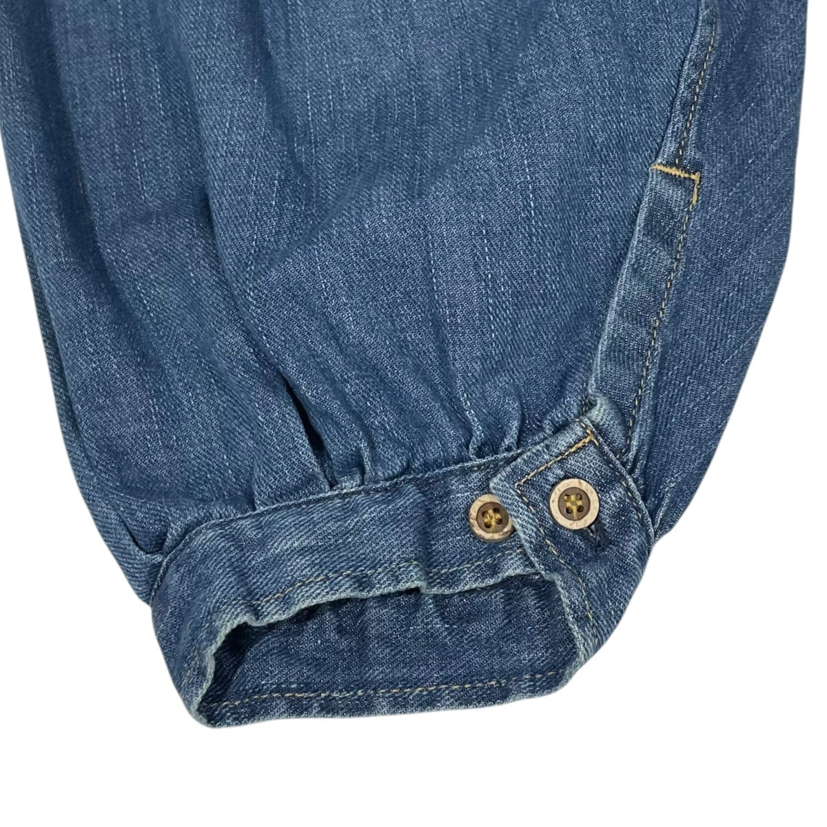 45R 25SS プルオーバーデニムシャツ 45 Petit Denim Puff Sleeve Blouse 45プチデニムパフブリッジブラウス 70730023 古着・中古-4枚目のアイテム画像