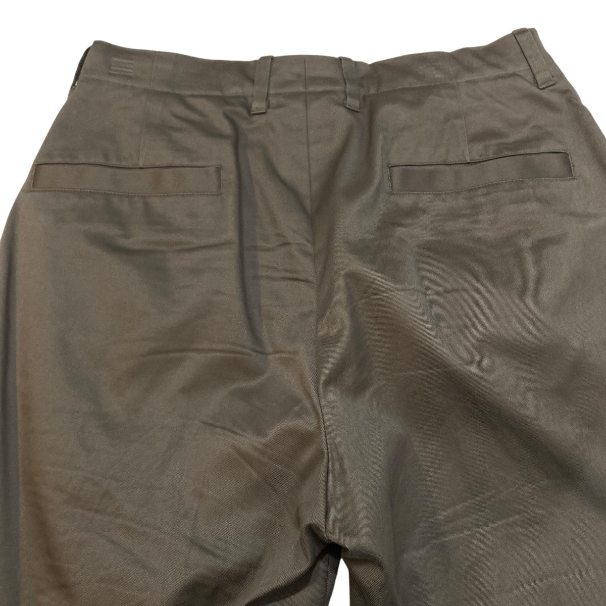 NO TUCK CHINO TROUSERSパンツ233-60506