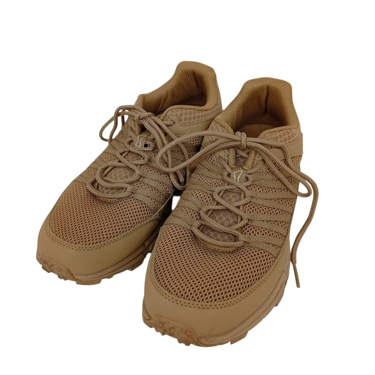 inov-8 スニーカー 古着・中古-1枚目のアイテム画像