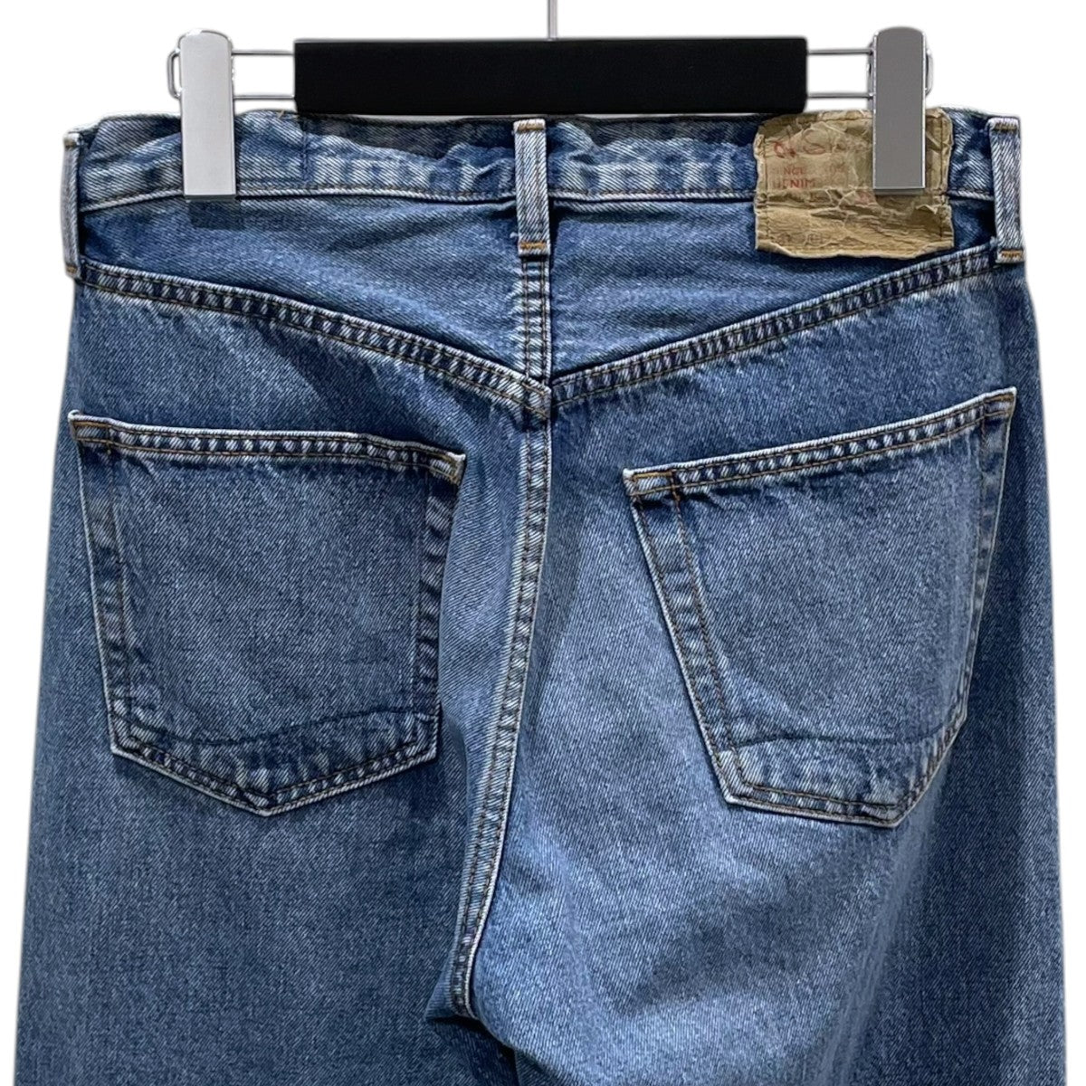 デニムパンツ