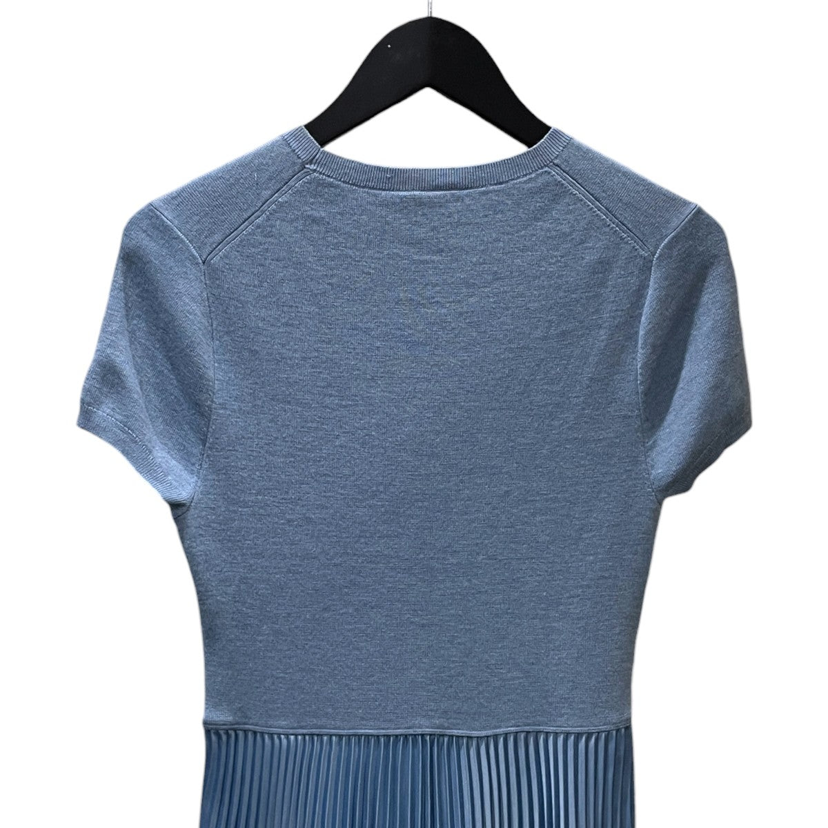 プリーツスカートドッキング半袖ニットワンピース Hybrid Sweater-Pleated Midi Dress ハイブリッドセータープリーテッドミディドレス WMPOWDNY6820068