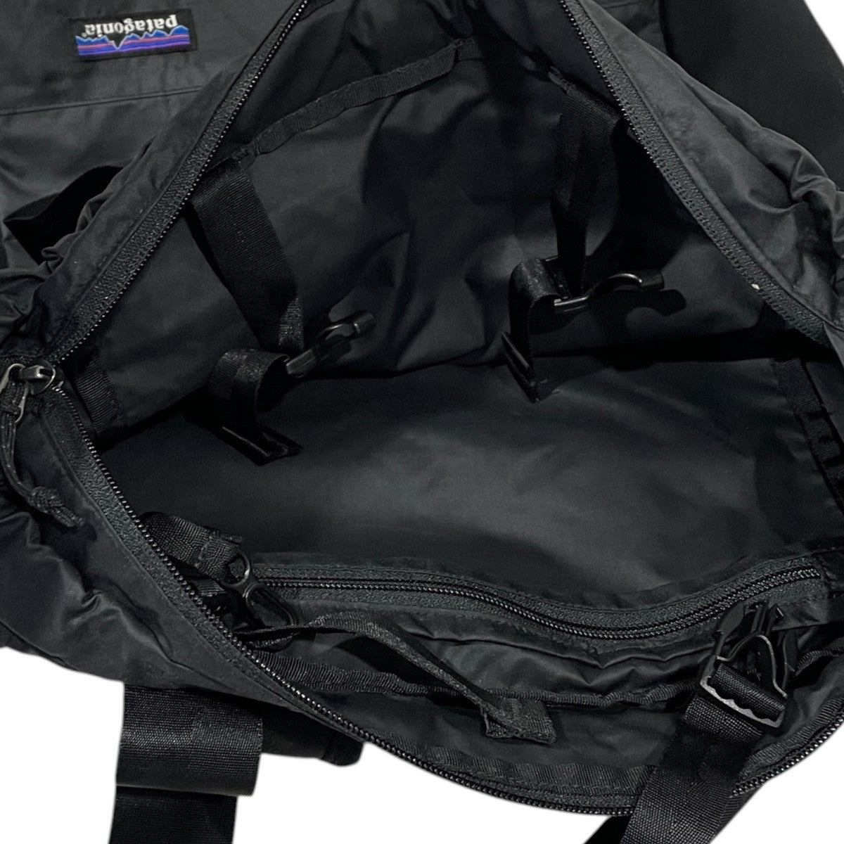 2WAYトートバッグ リュック Ultralight Black Hole Tote Pack ウルトラライト ホール トートパック 48809FA24