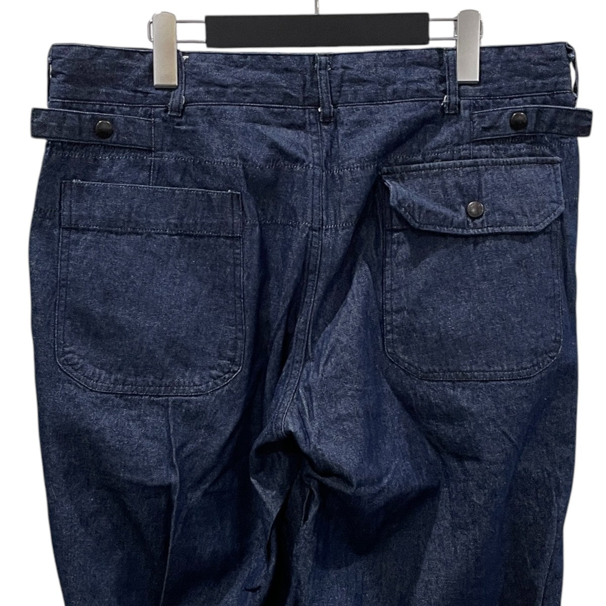 デニムパンツ