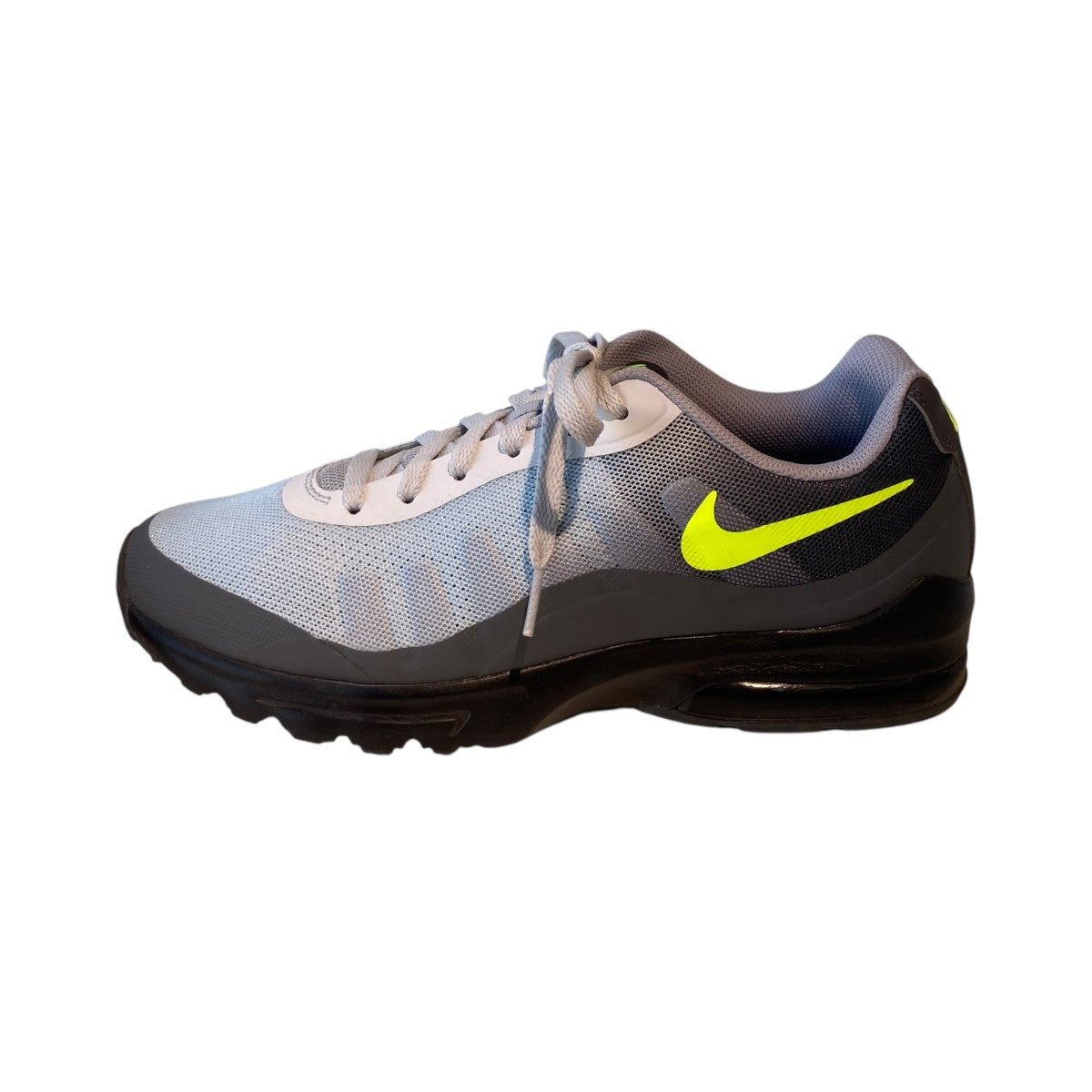NIKE AIR MAX INVIGORスニーカーCD1515-004 古着・中古-2枚目のアイテム画像