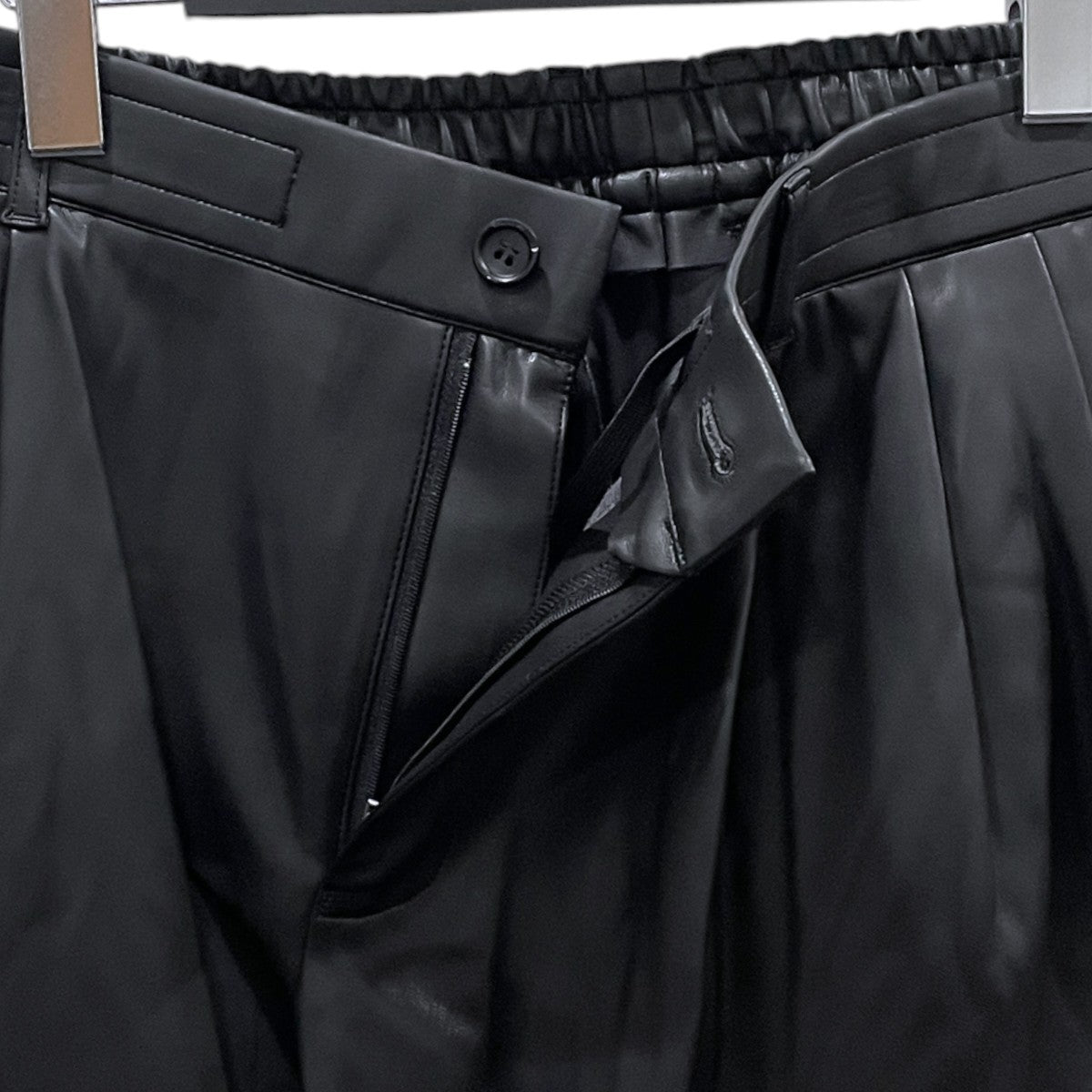 フェイクレザーパンツ FAKE LEATHER PANTS 2256-PT20-001