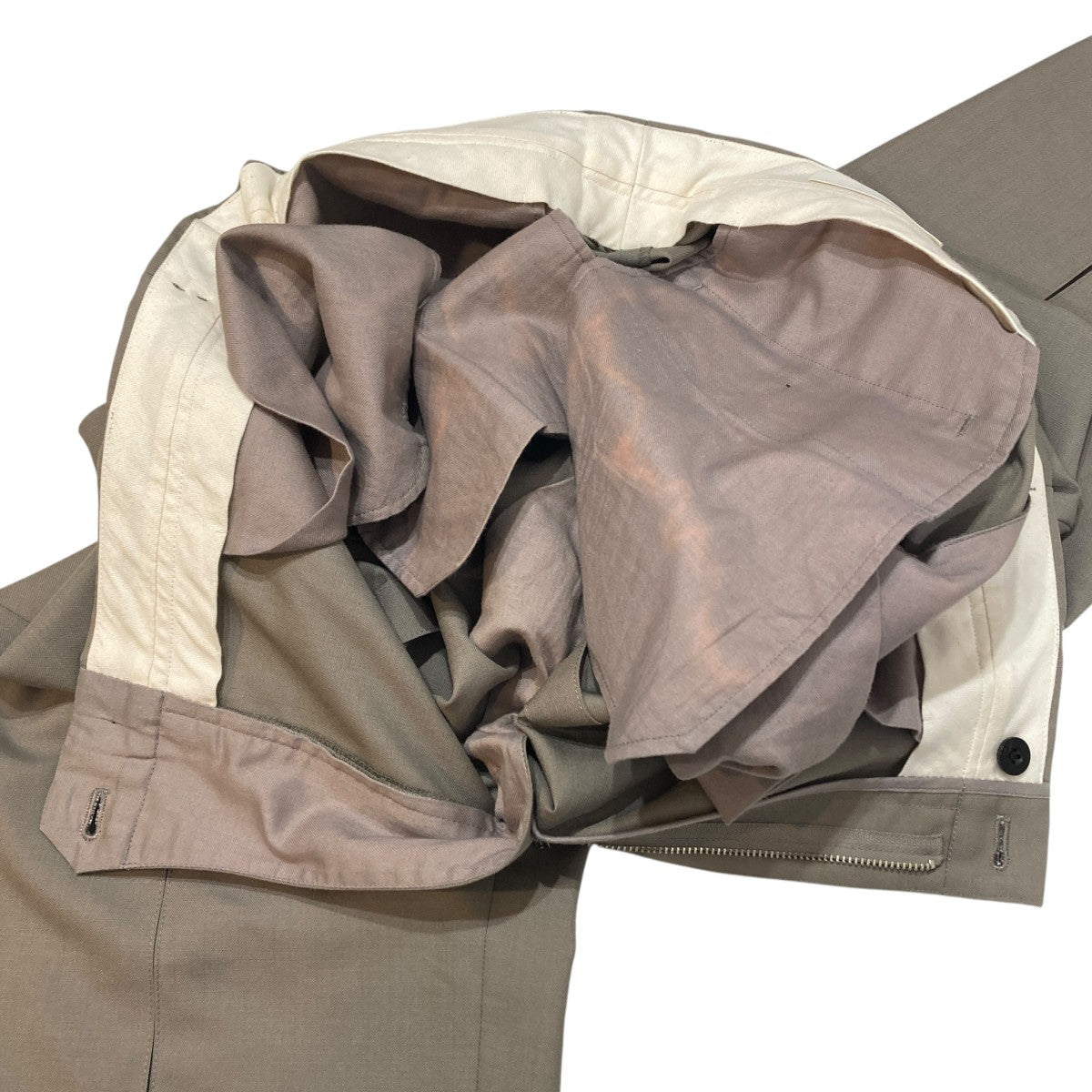 DOUBLE CENTER PLEATS PANTSパンツIH-22SS-P001-ECN