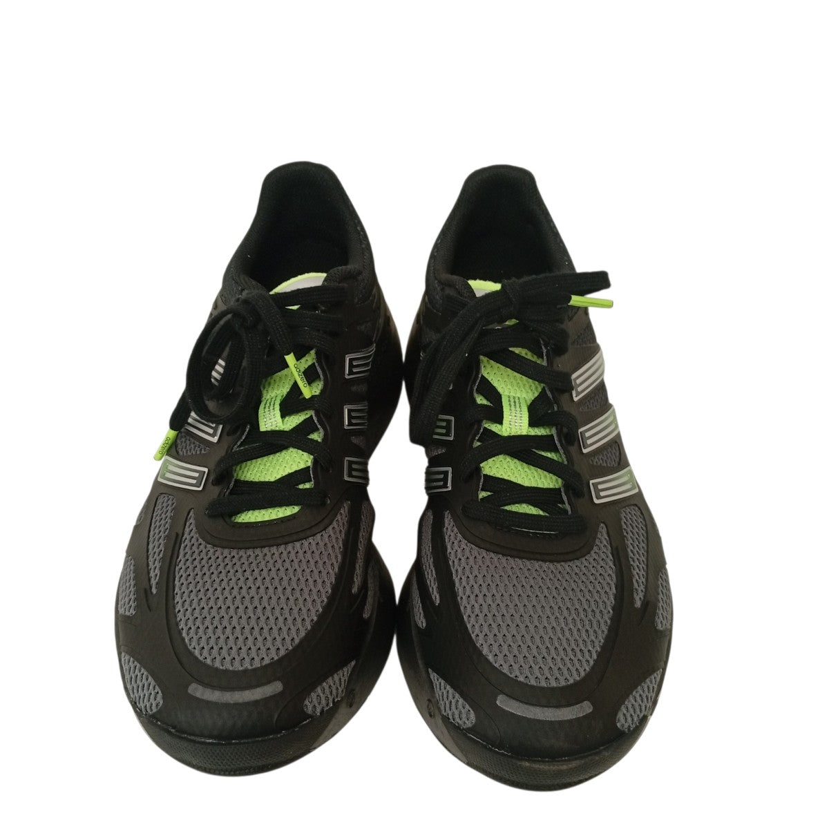 ADIZERO ARUKUスニーカーJQ8207
