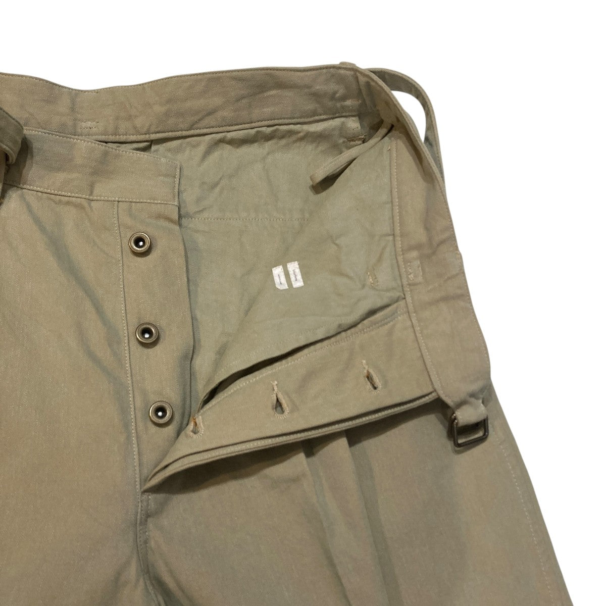 26SSHard Twist Gabardine Belted TrousersパンツBHS26S023