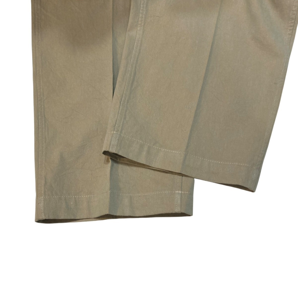 26SSHard Twist Gabardine Belted TrousersパンツBHS26S023