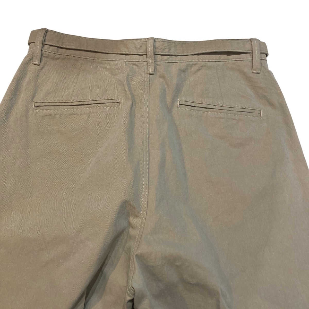 26SSHard Twist Gabardine Belted TrousersパンツBHS26S023