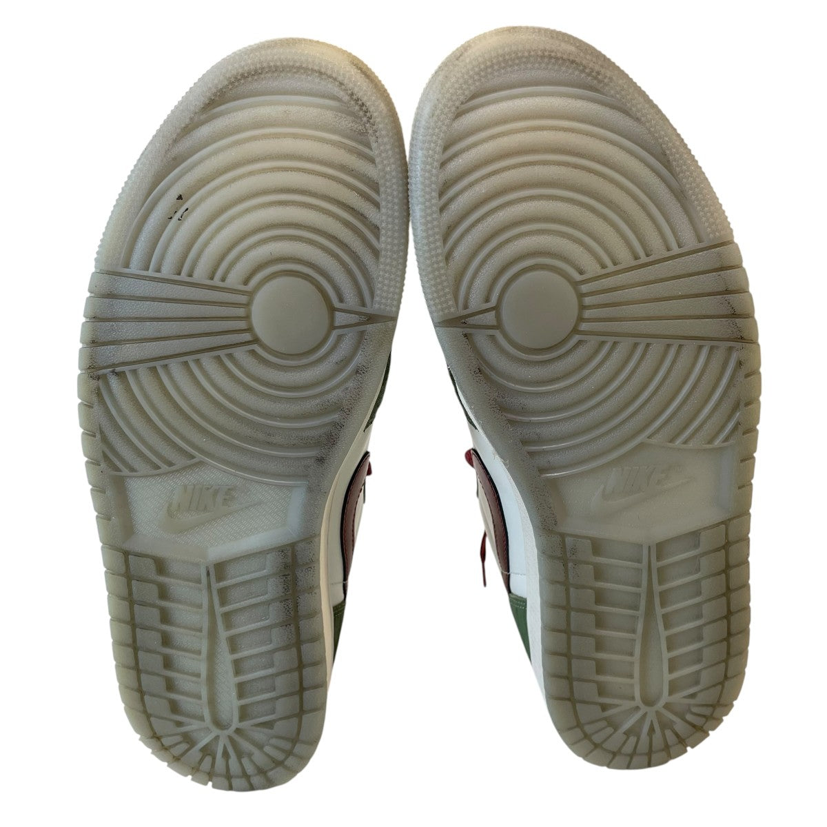 Air Jordan 1 Retro Low OG CNYスニーカーFN3727-100