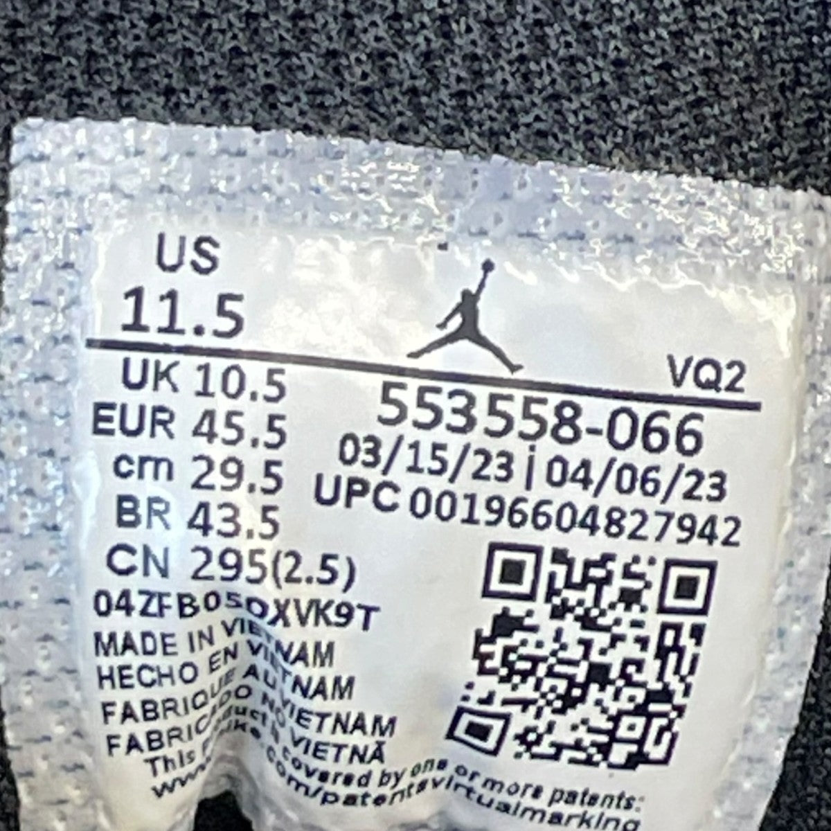 AIR JORDAN 1 LOW BREDスニーカー553558-066