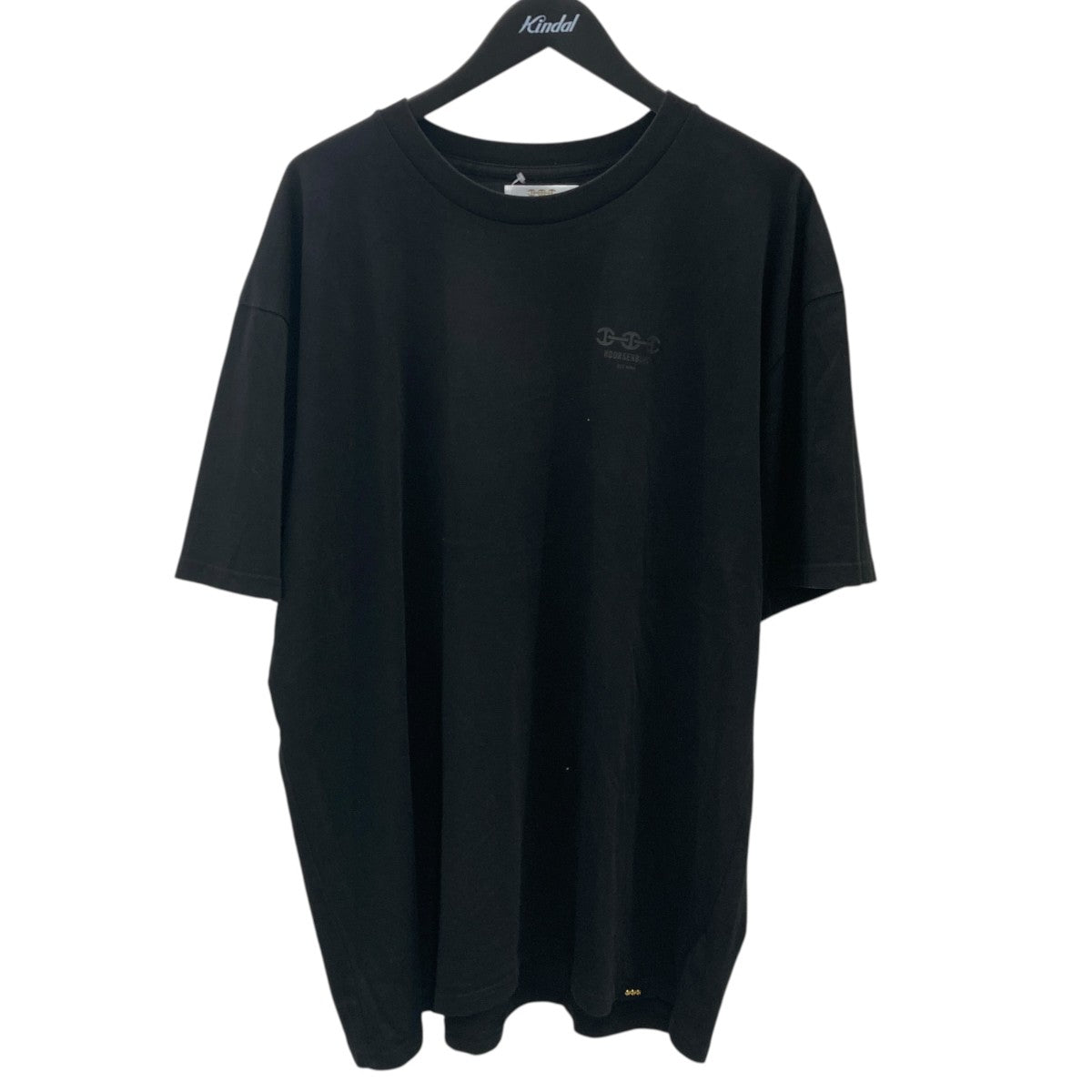 ロゴプリントTシャツ