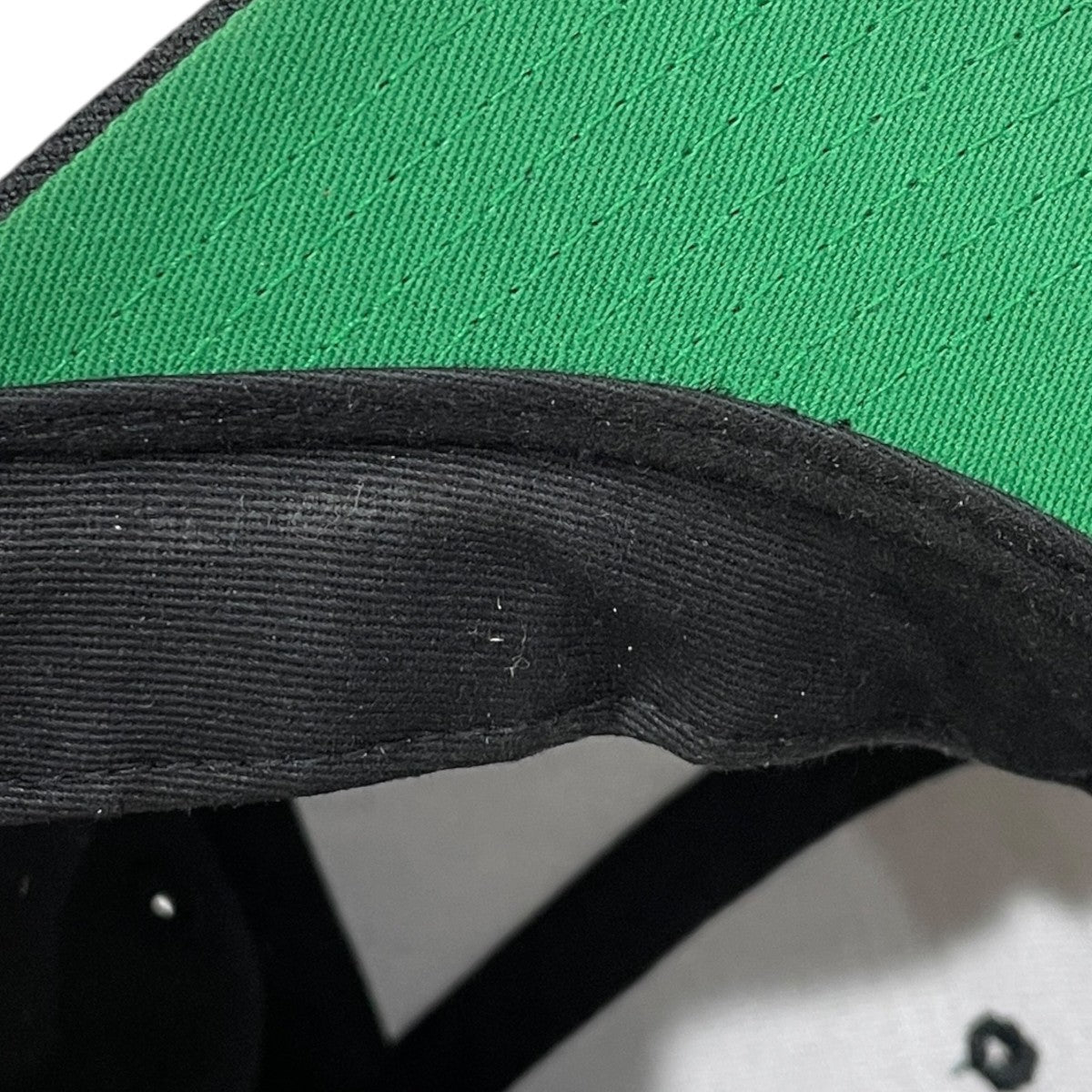 スナップバックキャップ SNAP BACK CAP