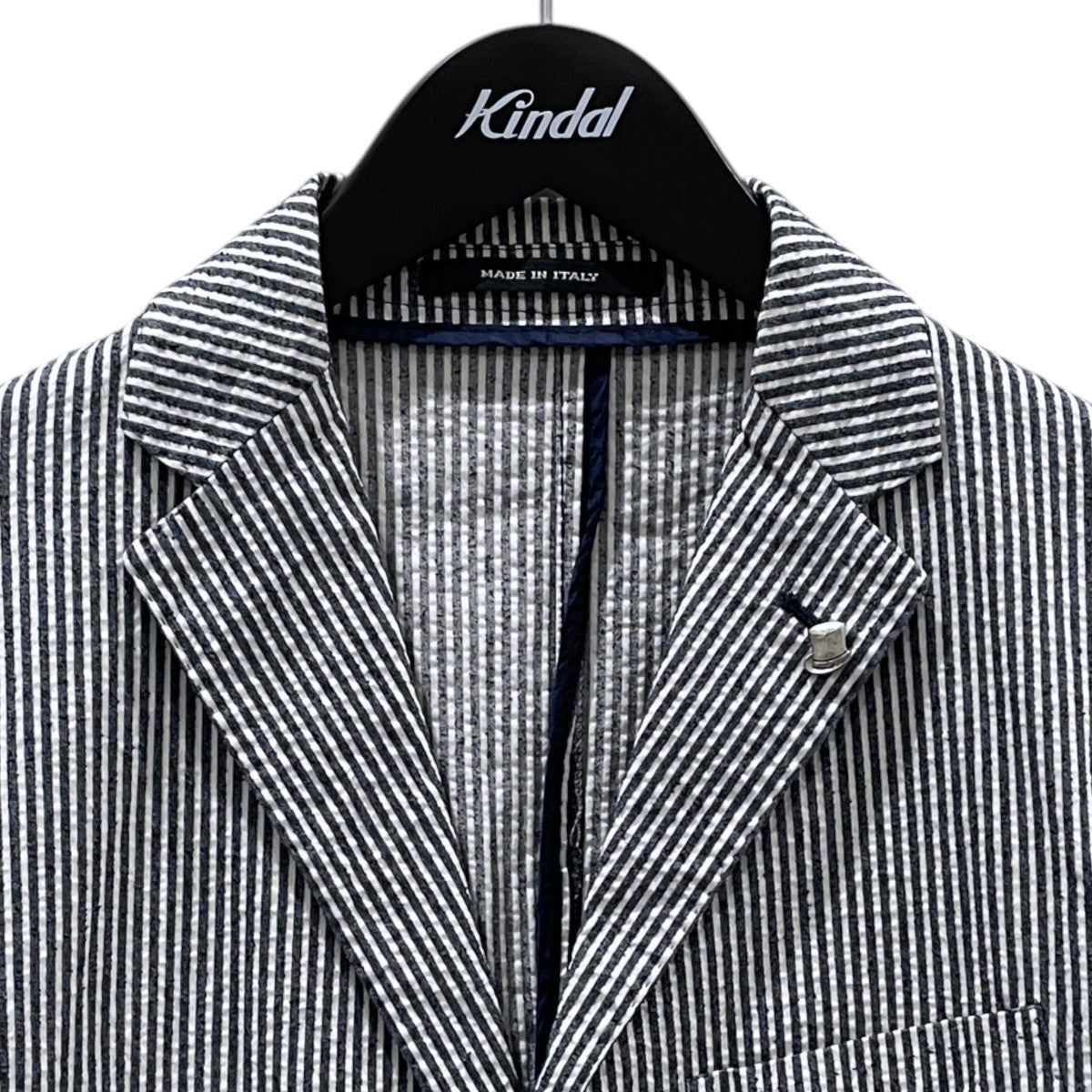 TAGLIATORE(タリアトーレ) ストライプ柄シアサッカーテーラード