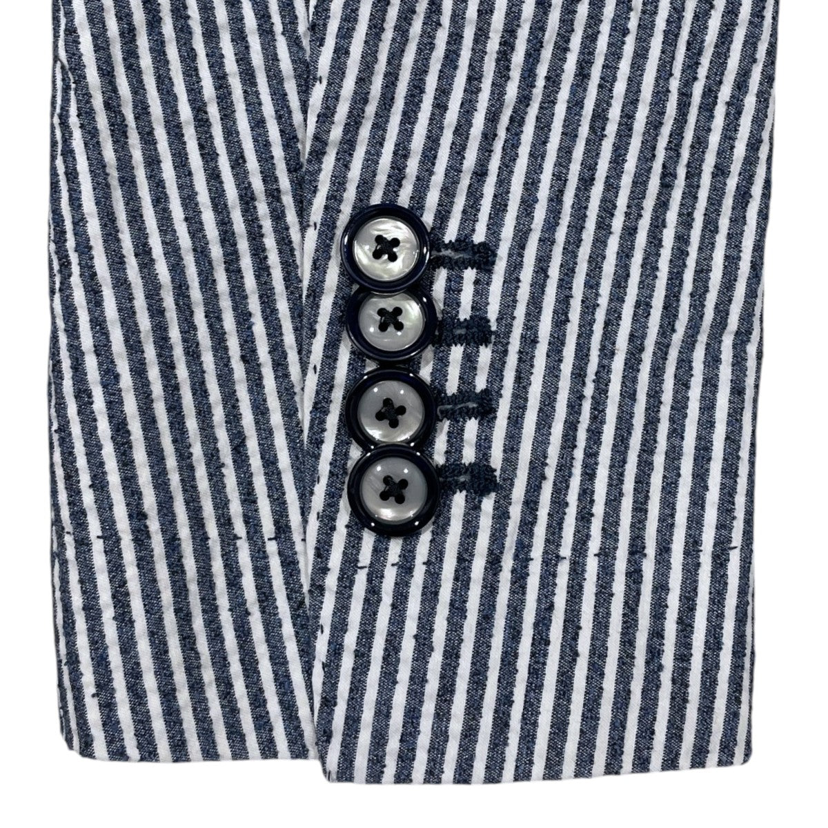 TAGLIATORE(タリアトーレ) ストライプ柄シアサッカーテーラード