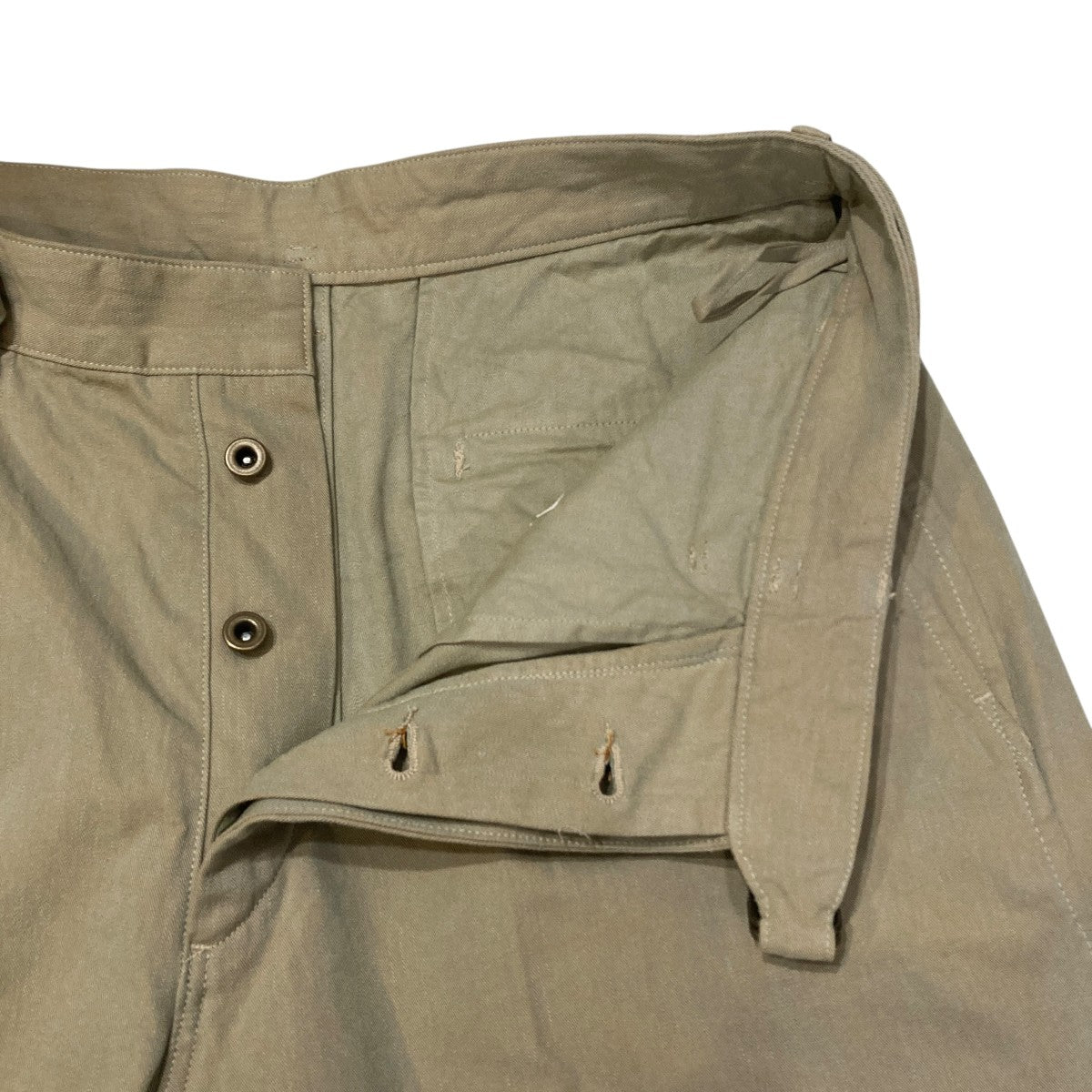26SSHard Twist Gabardine Belted TrousersチノパンBHS26S023