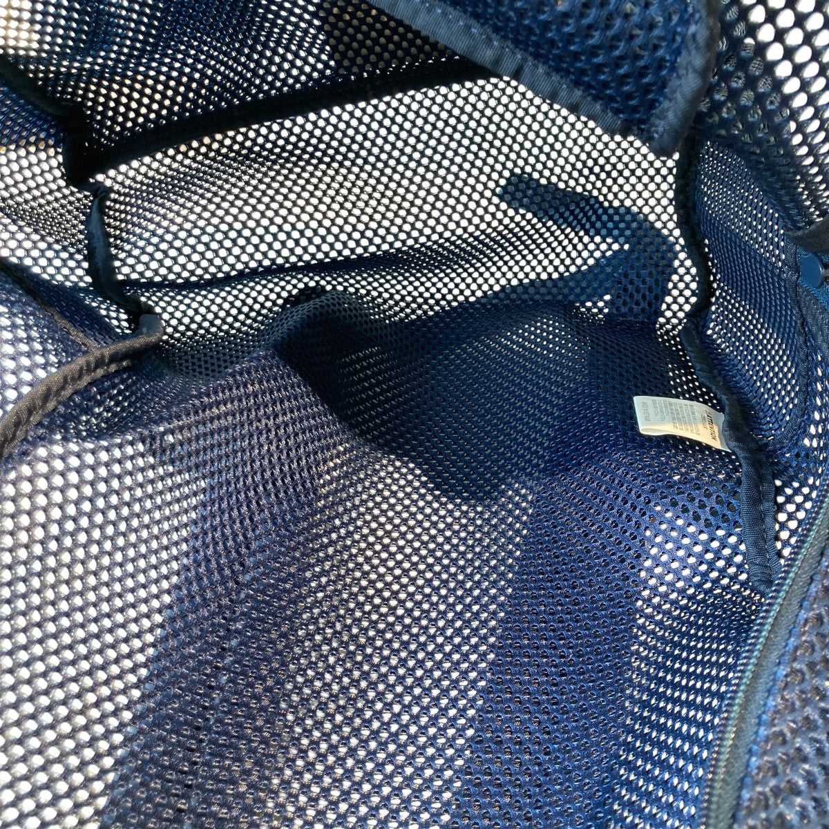 Logo Mesh BackpackバックパックBHCBG-01109-NVY-FR
