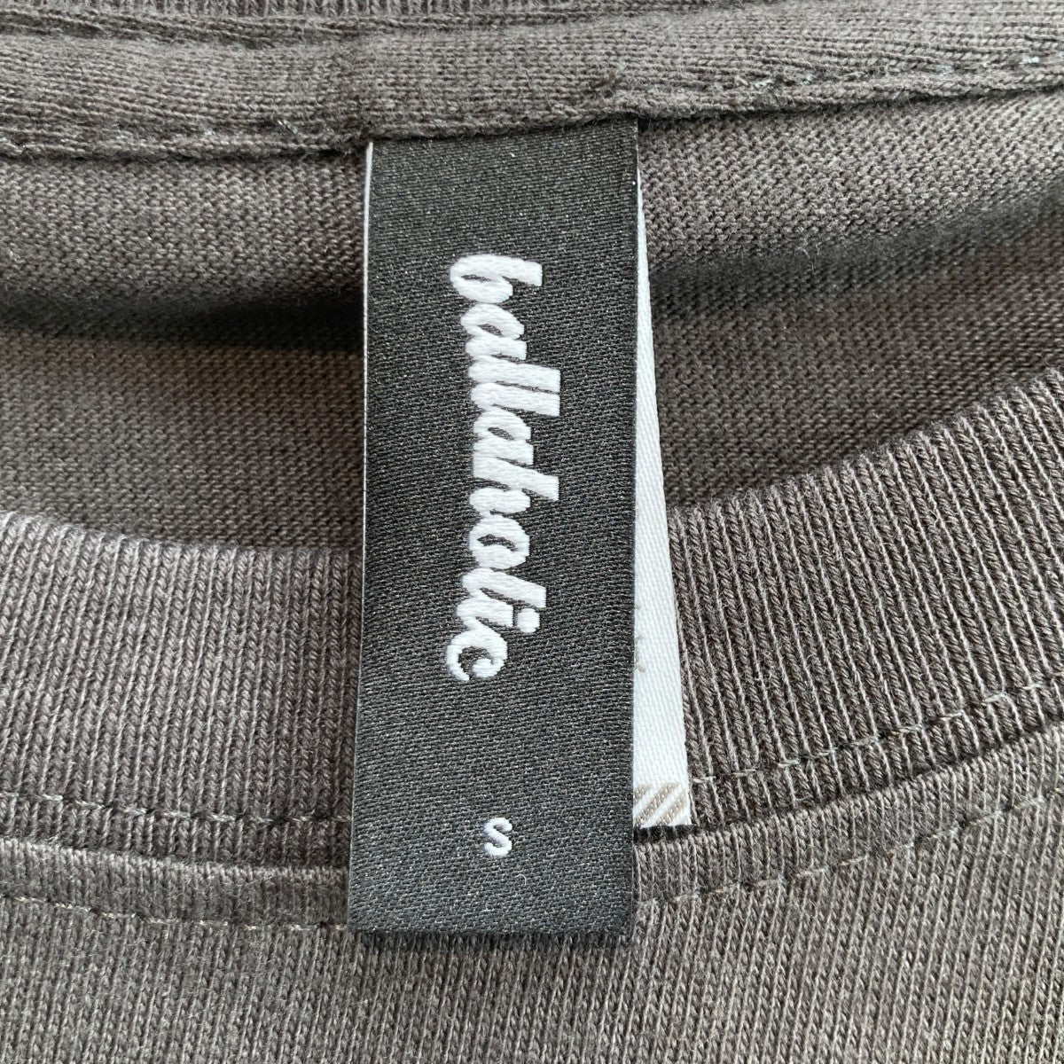 Tシャツ
