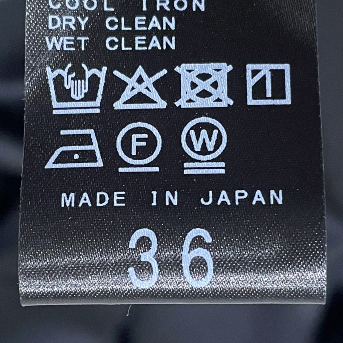 26AW タックサテンパンツ Minimal Satin パンツ 26030500822030