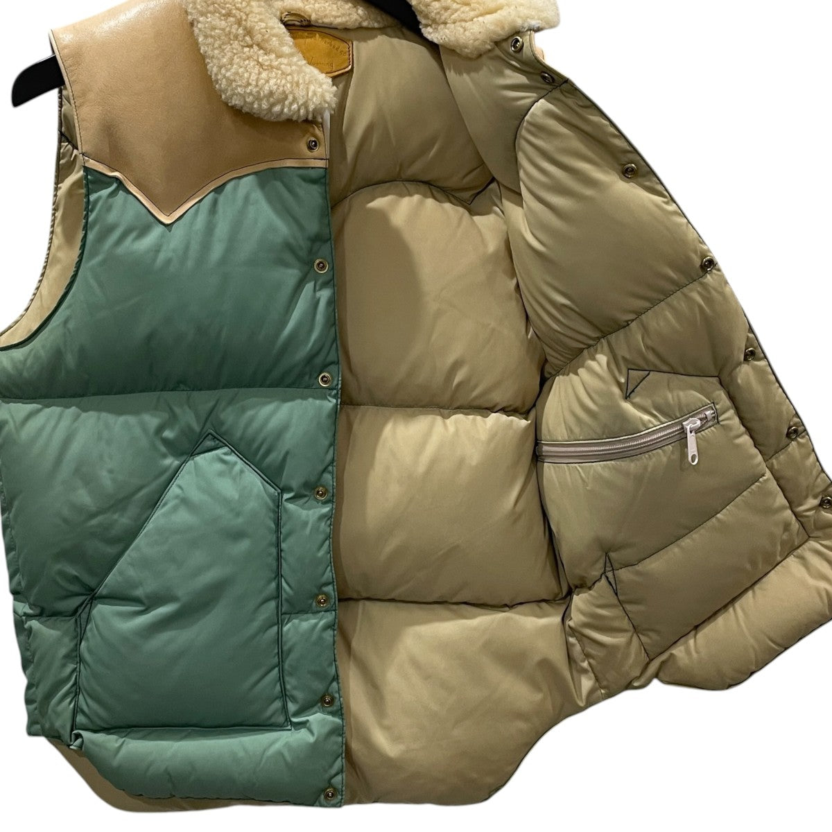 RockyMountainFeatherBed ダウンベスト 古着・中古-4枚目のアイテム画像
