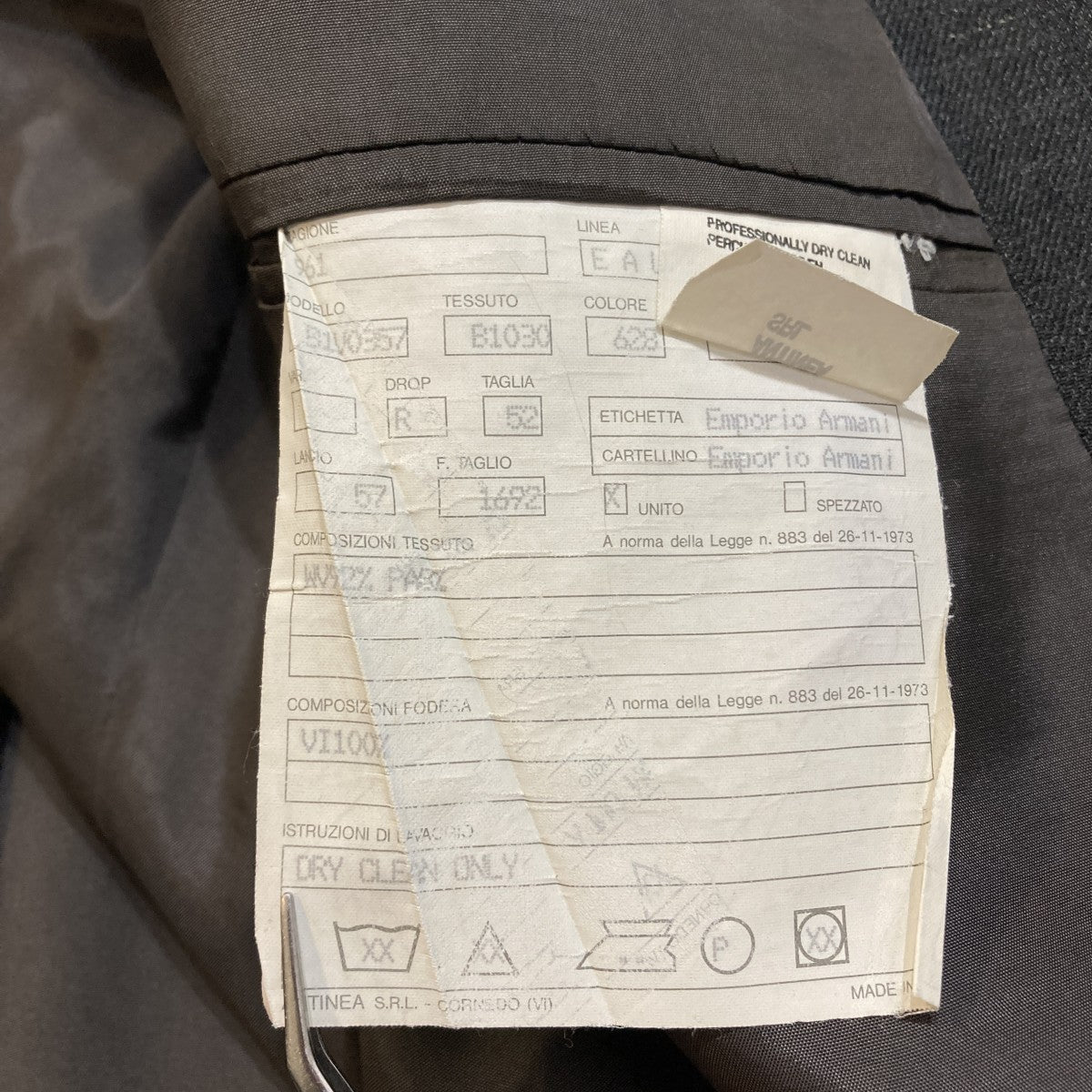 EMPORIO ARMANI テーラードジャケット 古着・中古-6枚目のアイテム画像
